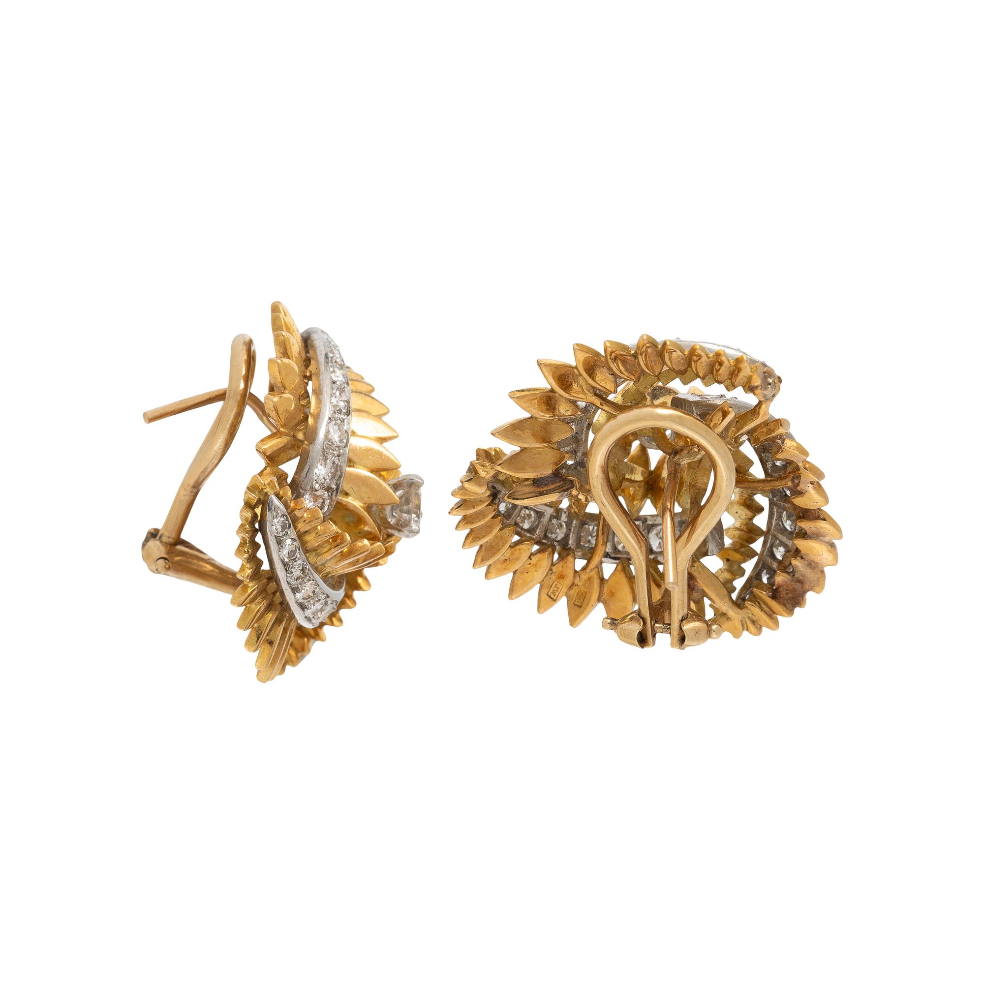 GOLD AND DIAMOND EARRINGS