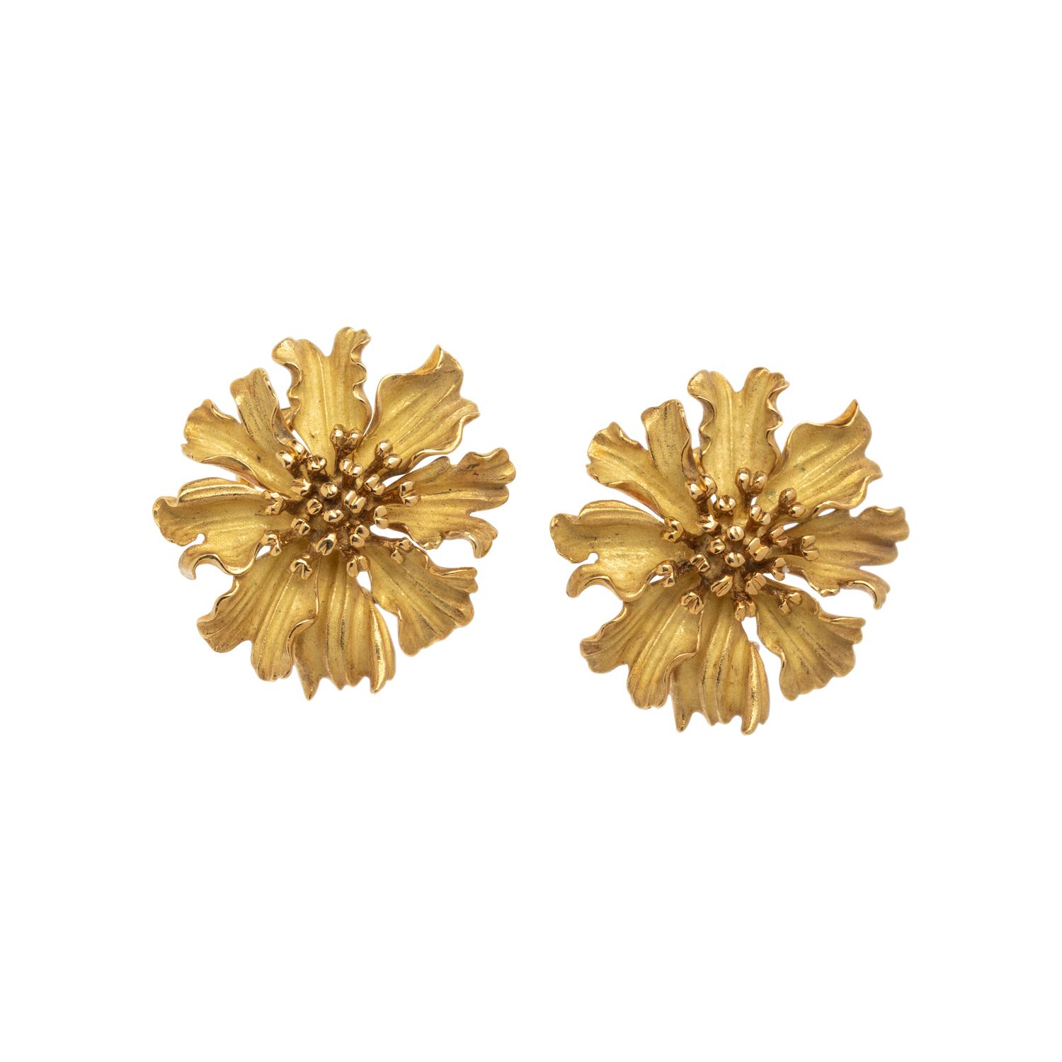 TIFFANY & CO., YELLOW GOLD FLOWER EARRINGS