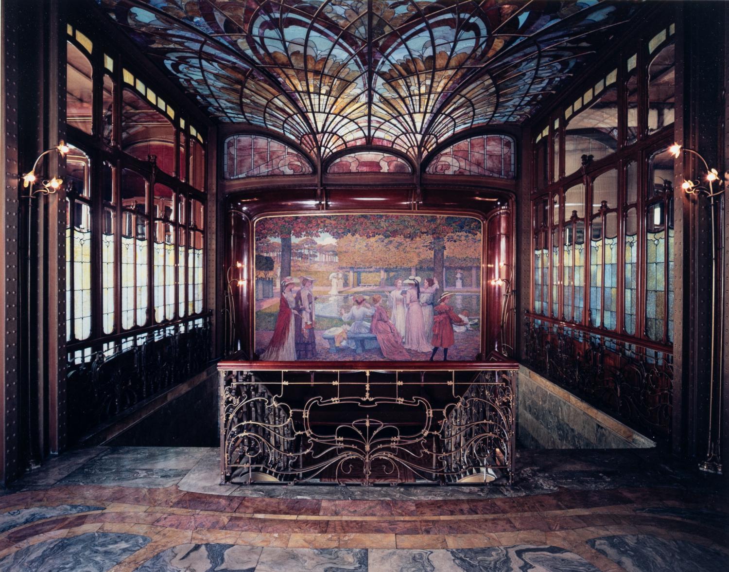 Evelyn Hofer (1922-2009) 260, Villa Stuck, Munich, 1984 ; and Maison Solvay Bruxelles, 1985
