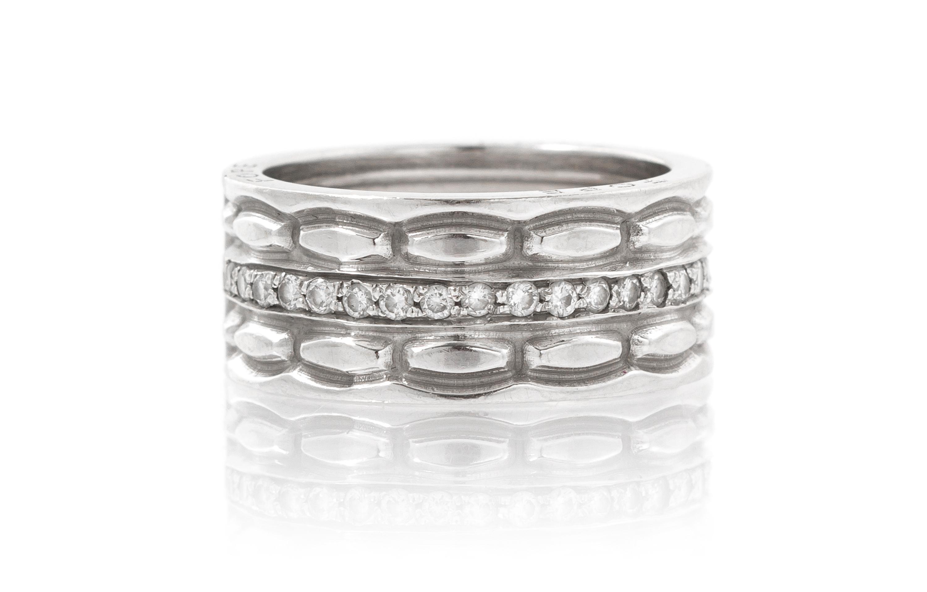 An 18 Karat White Gold and Diamond Ring, Fope, 6.10 dwts.
