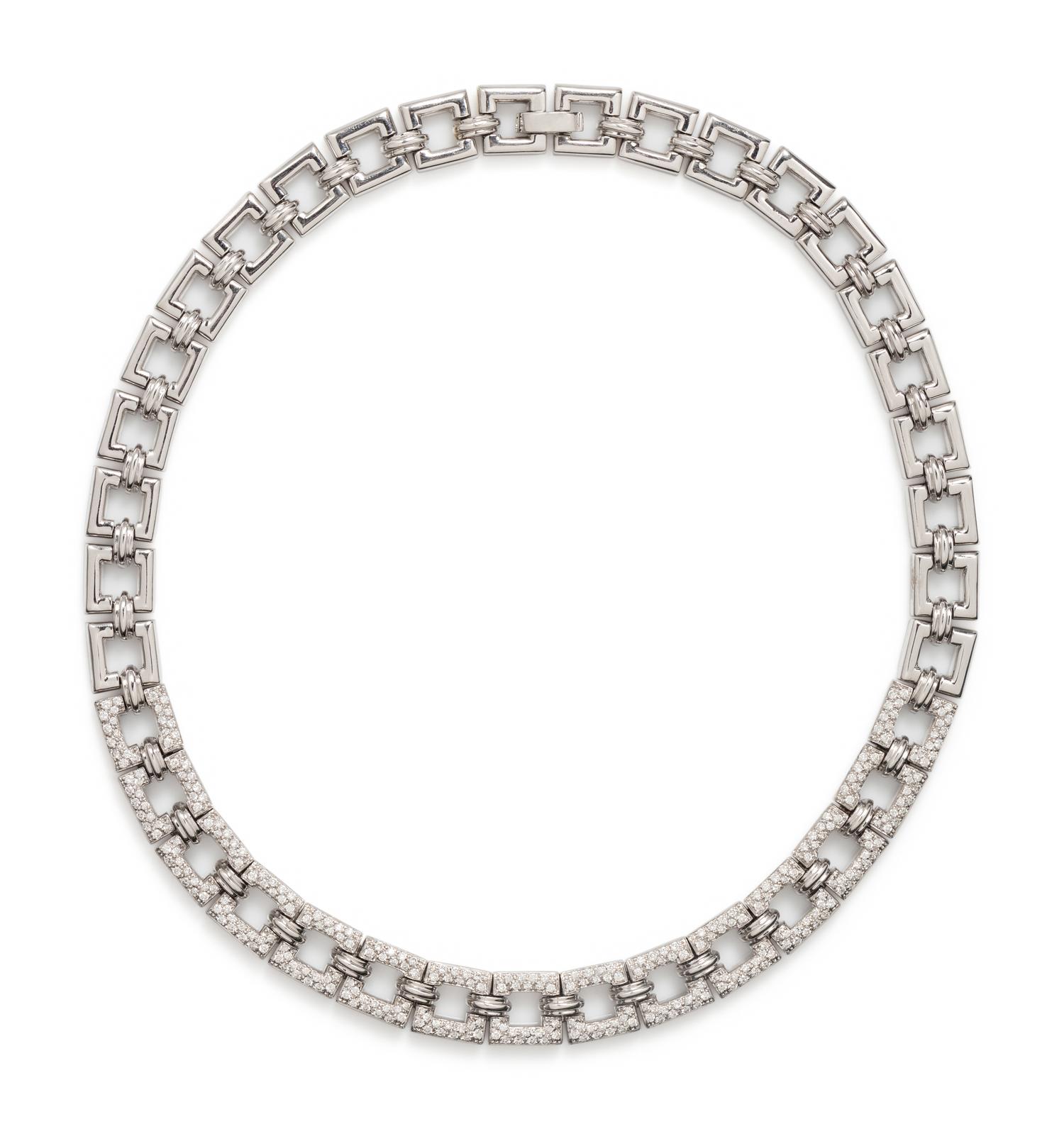 WHITE GOLD AND DIAMOND NECKLACE