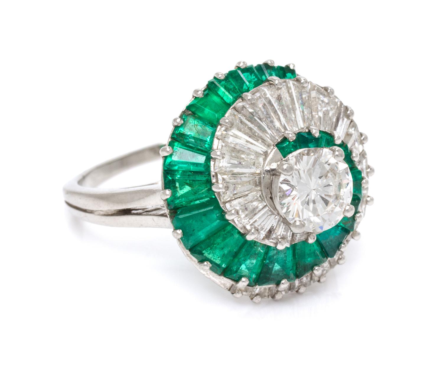 A Platinum, Diamond and Emerald Ring, Oscar Heyman Brothers, 5.80 dwts.