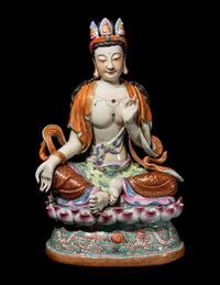 A Chinese Famille Rose Porcelain Figure of Guanyin