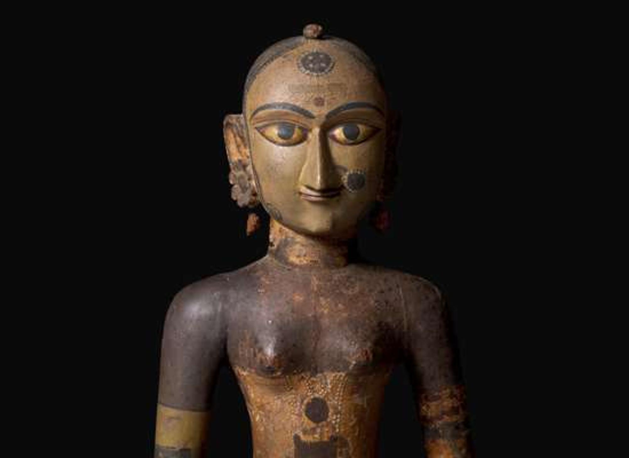 An Indian carved and painted wood Gauri figure, Rajasthan, 19th to early 20th century 印度女神祗木雕 拉賈斯坦邦 十九至二十世紀初