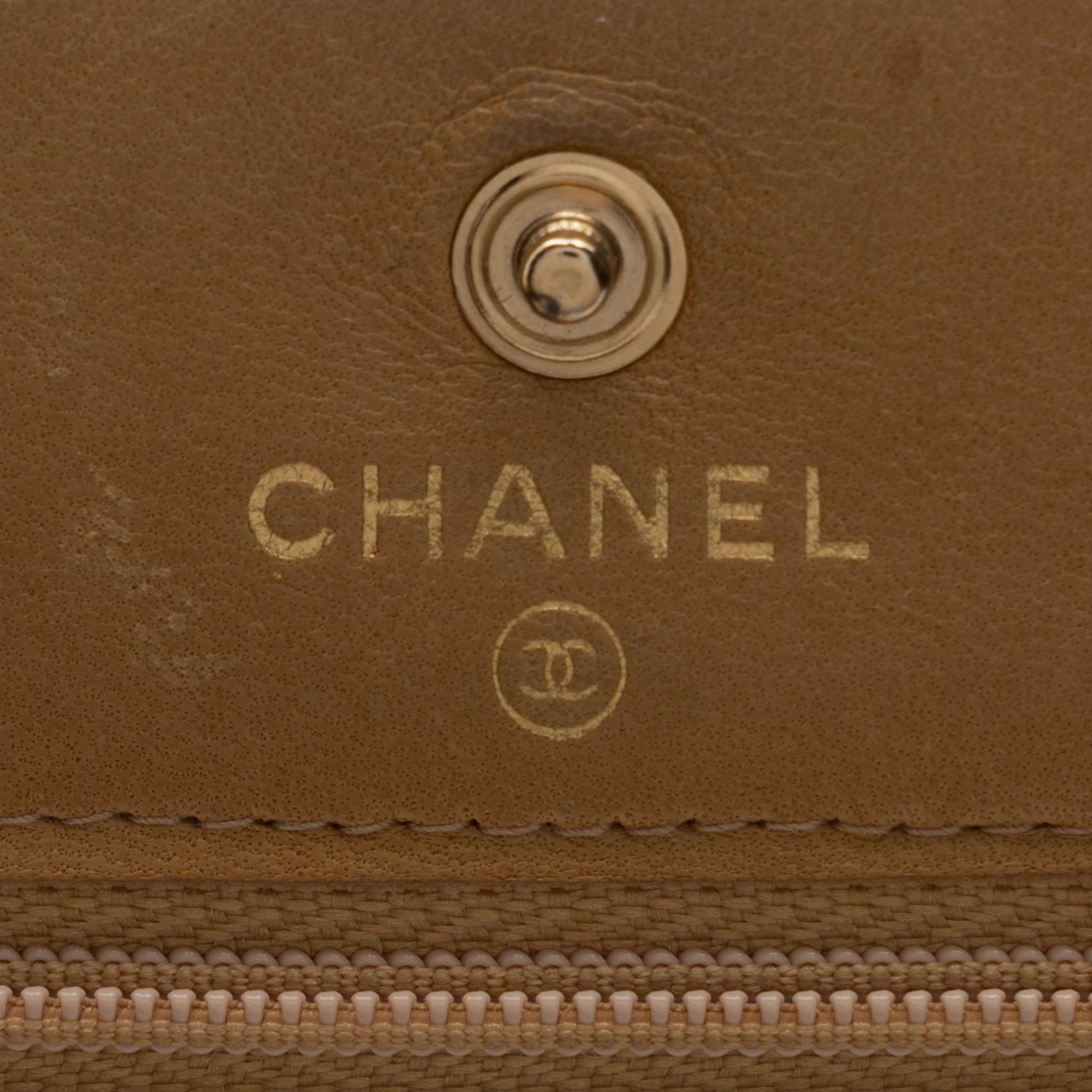 Chanel, Timeless Wallet-On-Chain