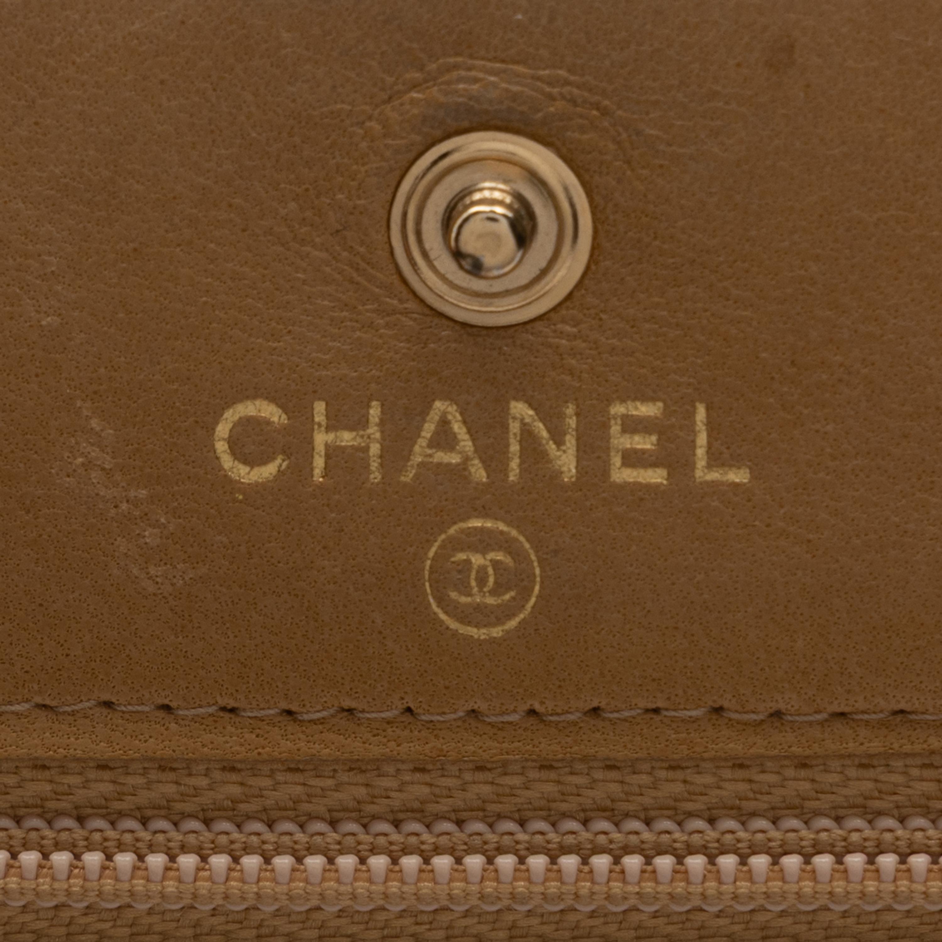 Chanel, Timeless Wallet-On-Chain