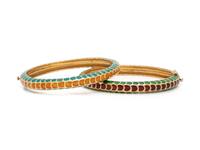 YELLOW GOLD AND ENAMEL BANGLE BRACELET SET
