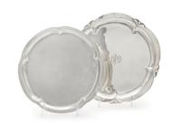 Two Similar American Silver Trays, Cellini Craft, Ltd., Chicago, IL, 1940, each of circular form with lobed sides, the larger example d