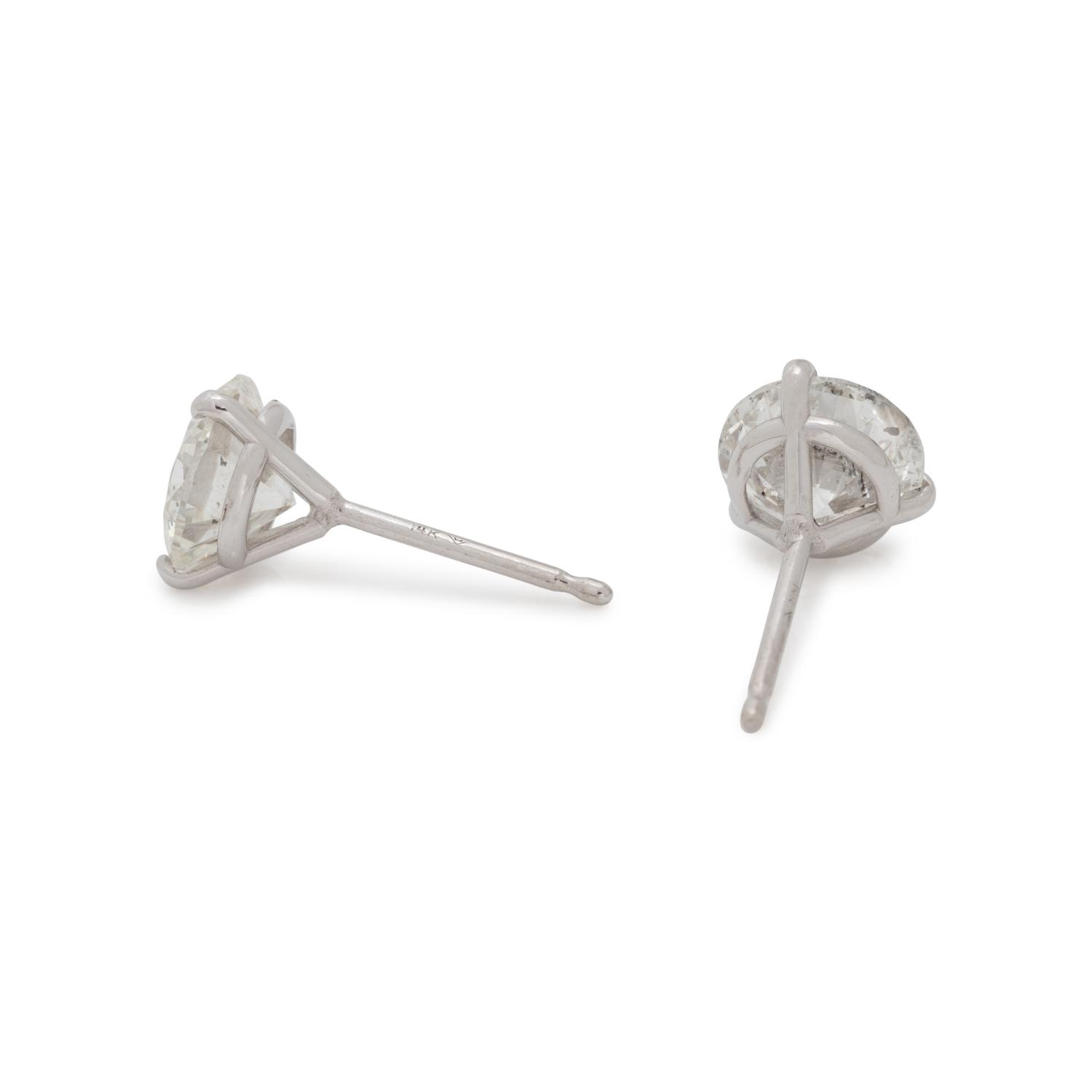 DIAMOND STUD EARRINGS