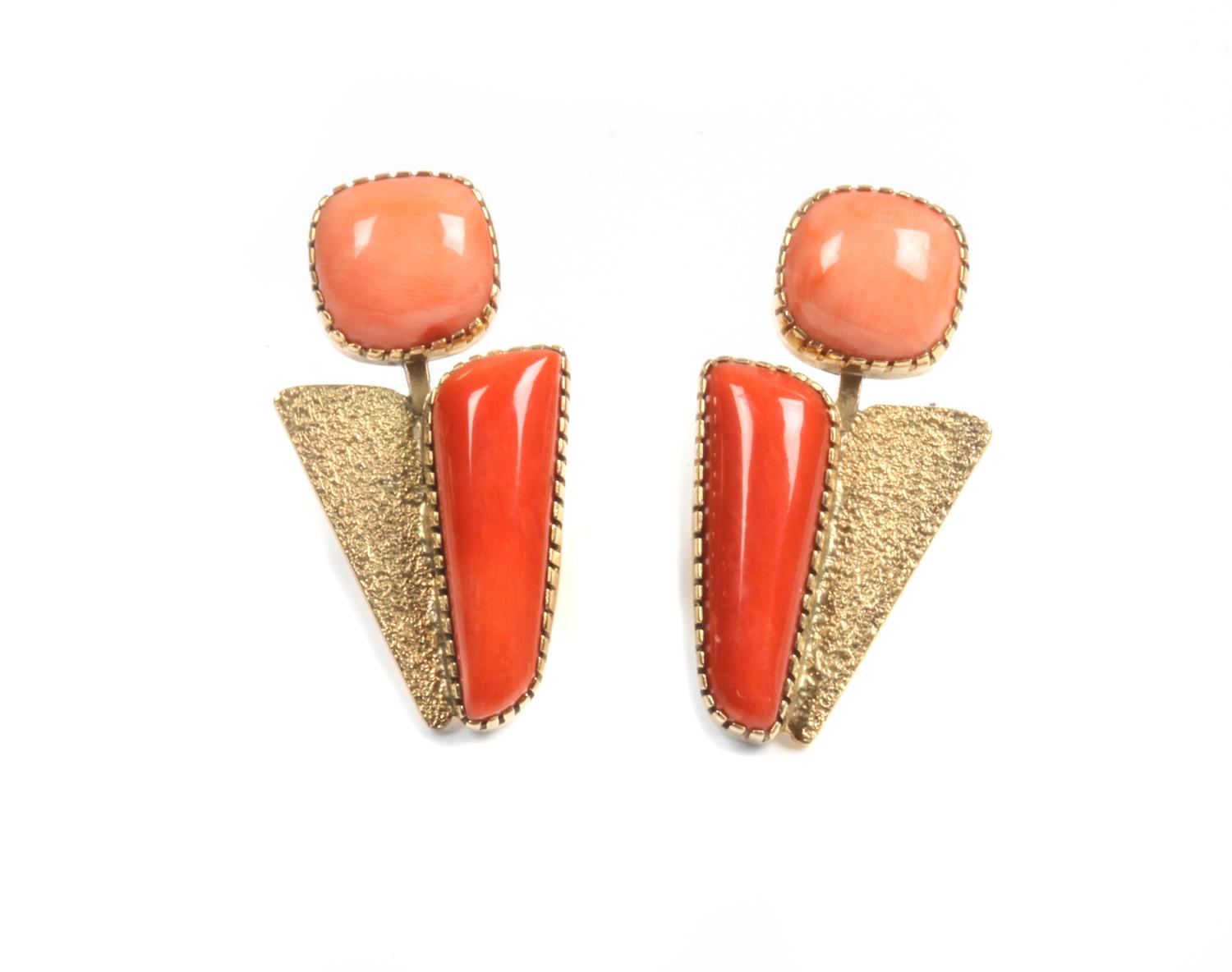 Gail Bird (b. 1949) and Yazzie Johnson (b. 1946), Pair of 18 Karat Yellow Gold and Coral Earclips Length 1 3/8 inches