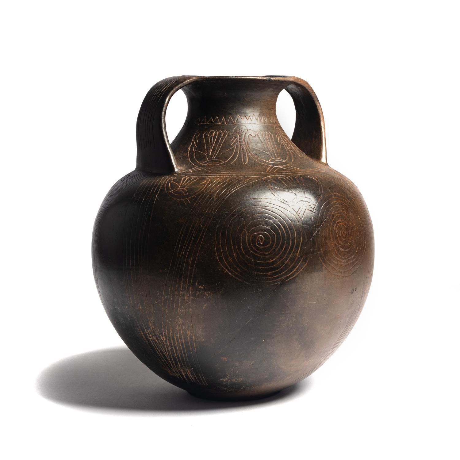 A Villanovan Impasto Amphora
