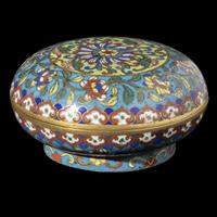 A Chinese Cloisonn é Enamel Covered Box