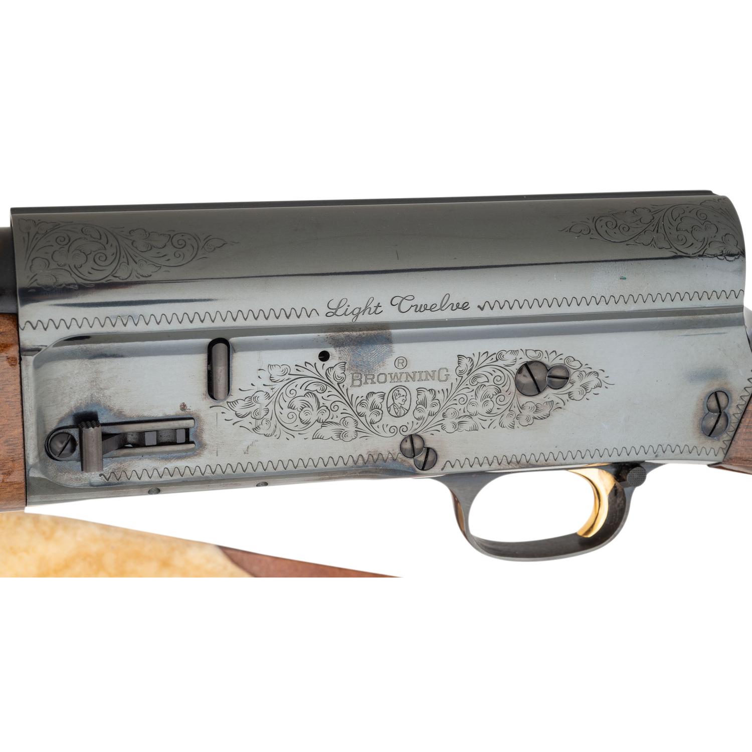 * Browning Auto 5 Light Twelve Deer Gun