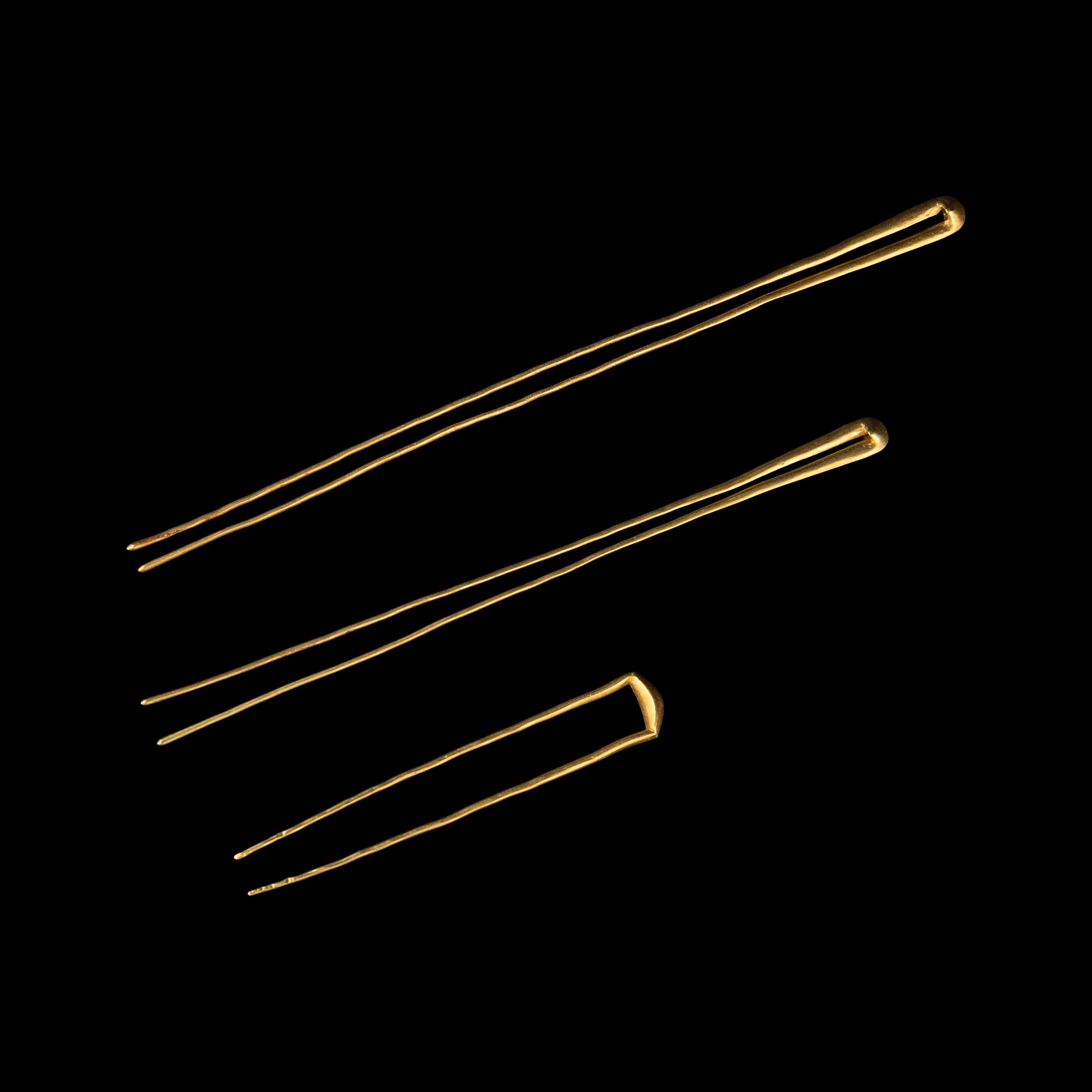 Three Chinese Gold Hairpins, Chai , Han-Tang Dynasty 西漢-唐 金钗三只