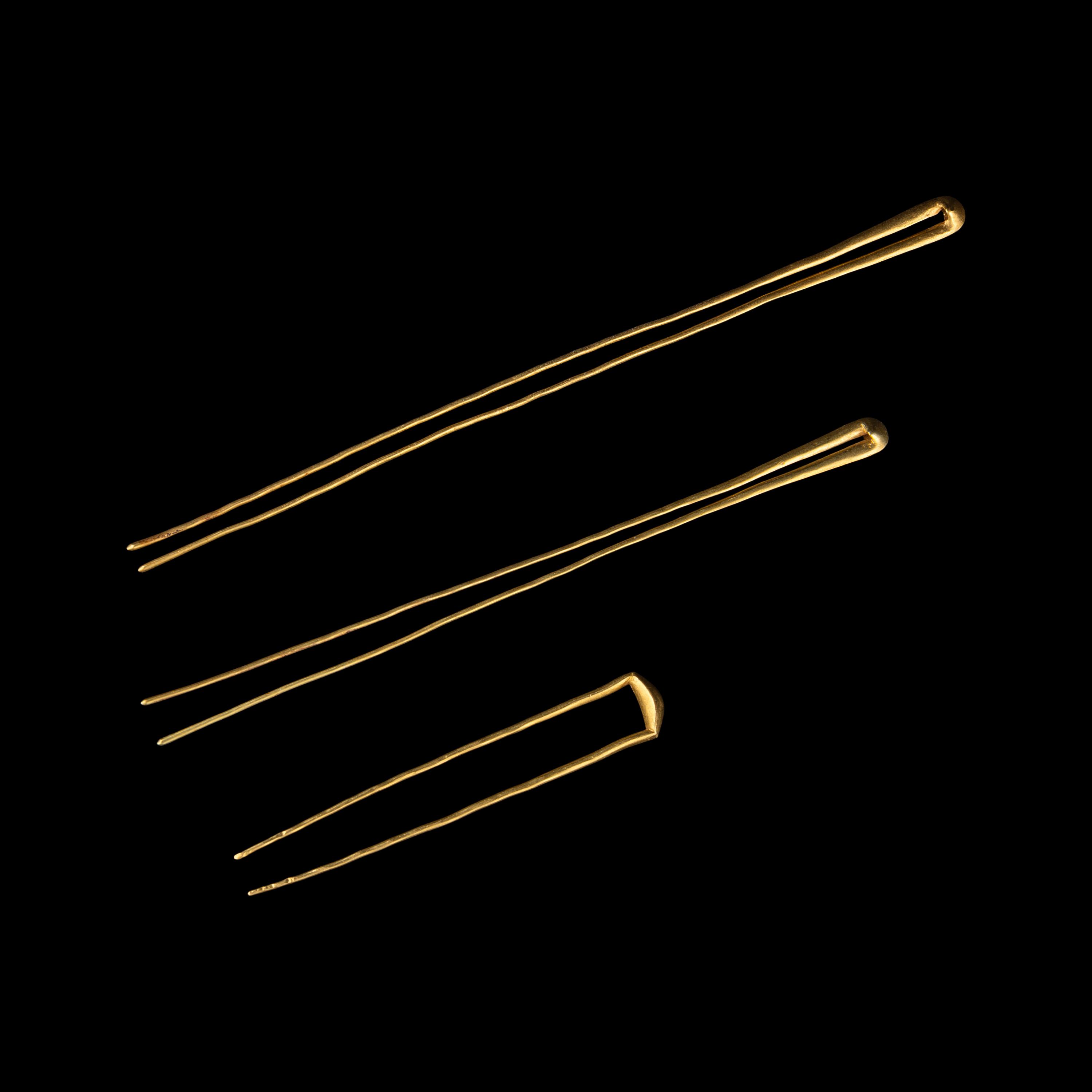 Three Chinese Gold Hairpins, Chai , Han-Tang Dynasty 西漢-唐 金钗三只