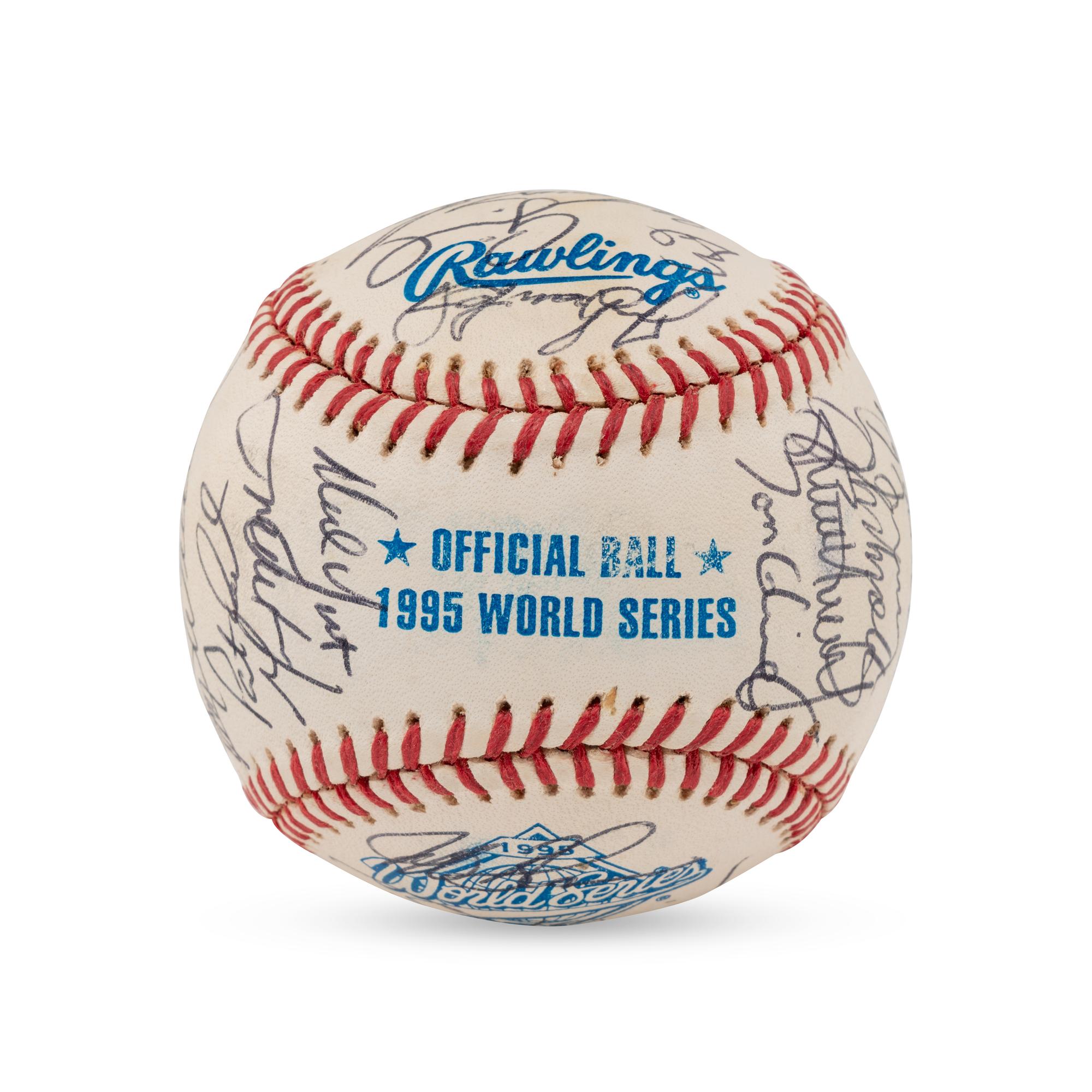 A 1995 World Series Champions Atlanta Braves Team Signed Autograph Baseball (Beckett Authentication Services Letter of Authenticity)