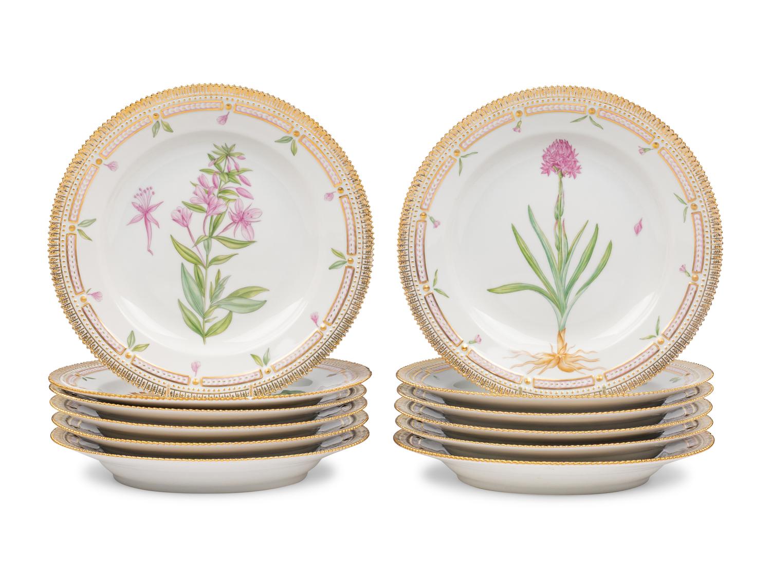A Set of Twelve Royal Copenhagen Flora Danica Porcelain Dinner Plates