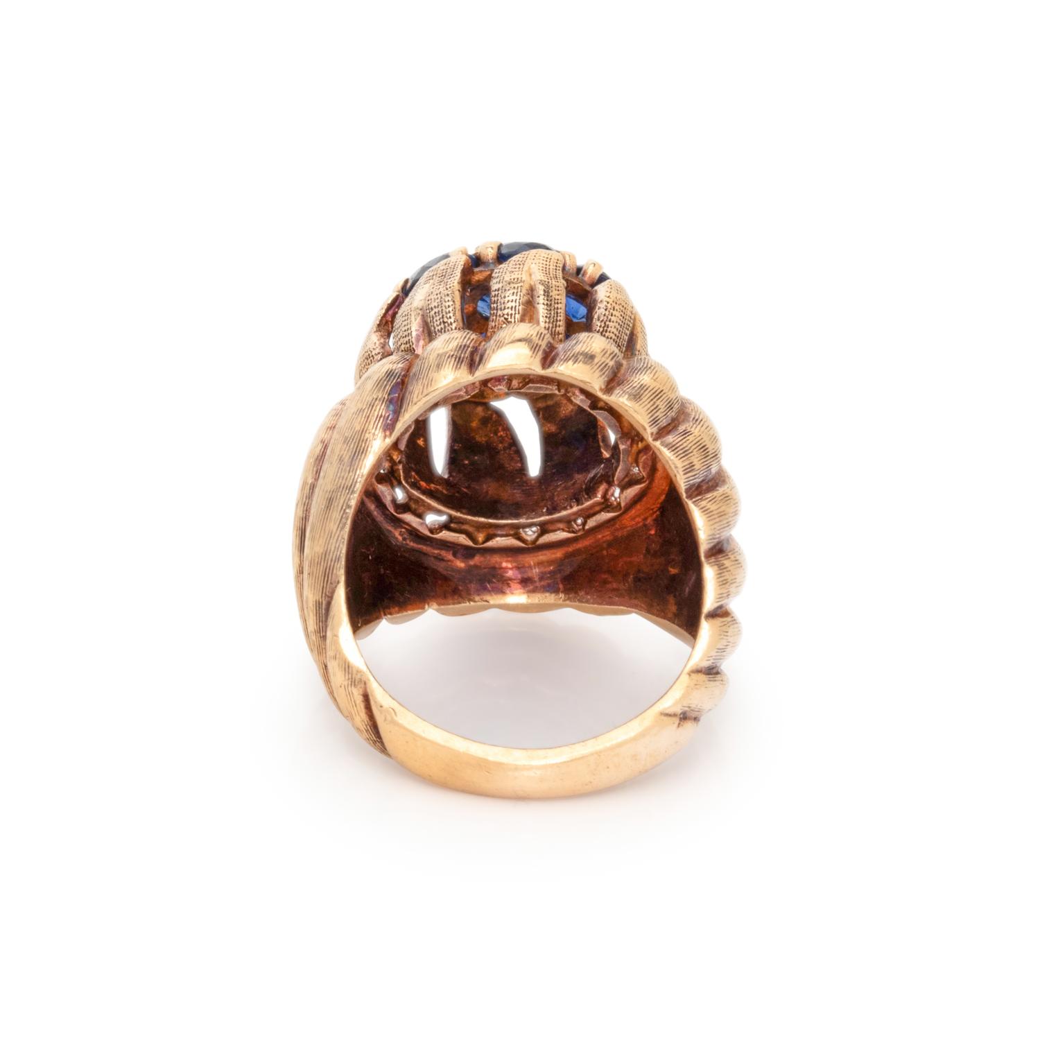 YELLOW GOLD, SAPPHIRE, AND SYNTHETIC SAPPHIRE RING