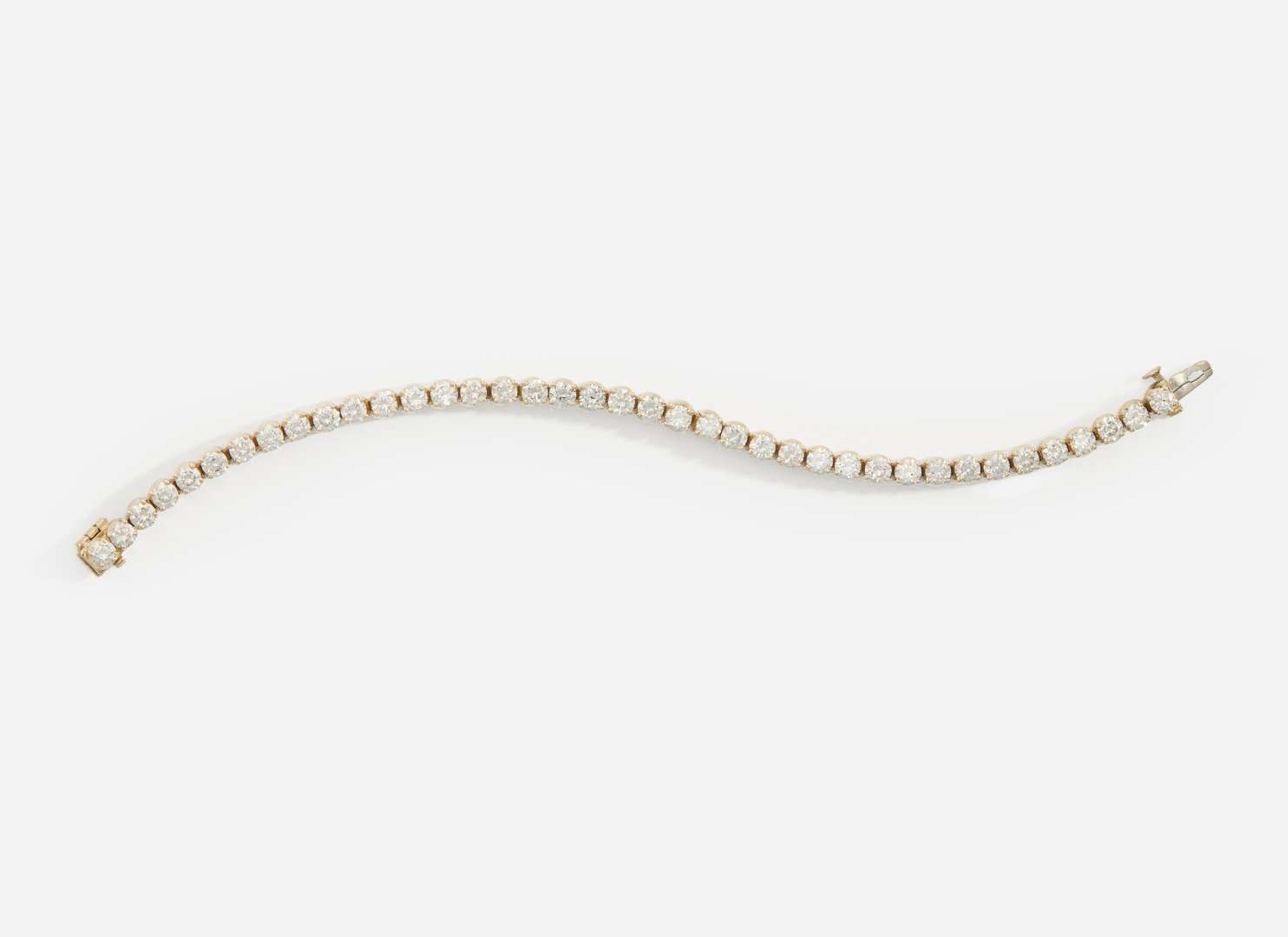 A 14K Yellow Gold Tennis Bracelet