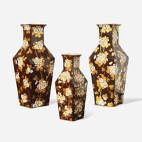 A Three-Piece Wedgwood Aesthetic Movement Bone China Garniture Set UK, 1880s