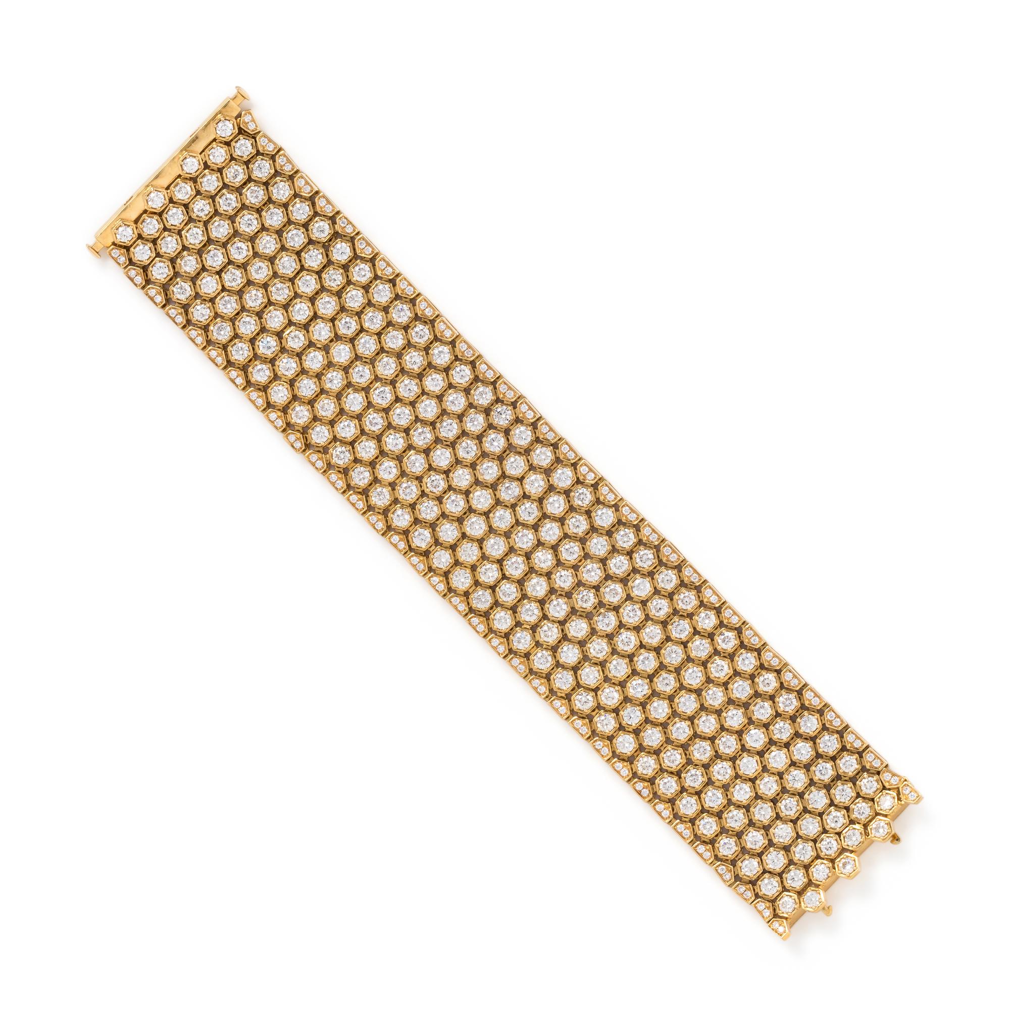 YELLOW GOLD AND DIAMOND BRACELET
