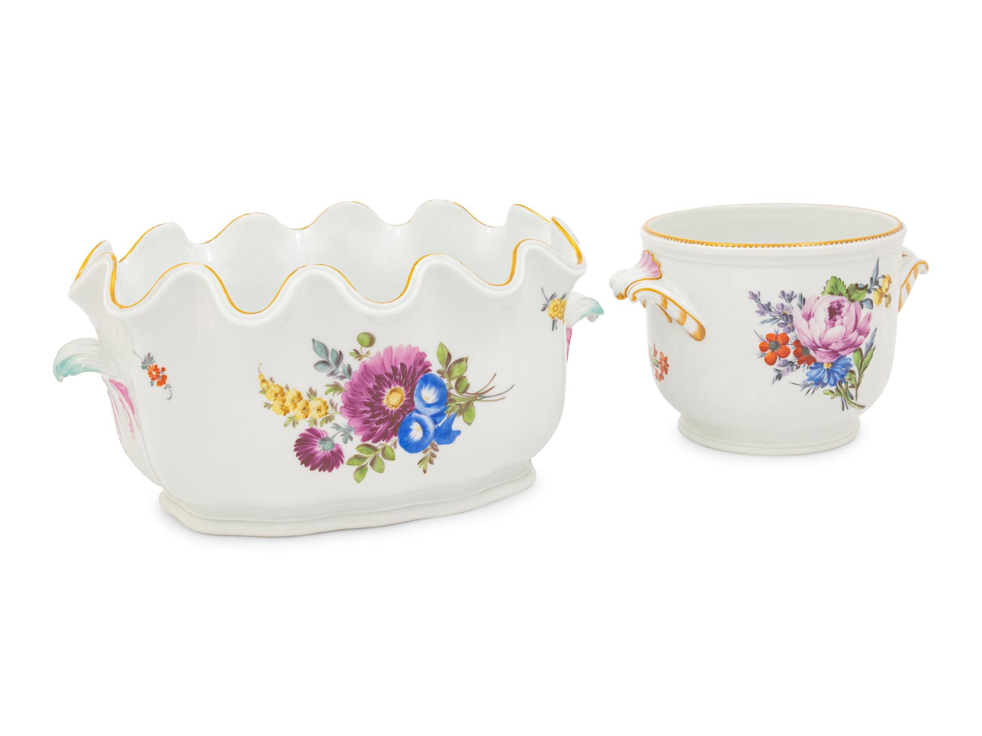 A German Porcelain Monteith and Cache Pot