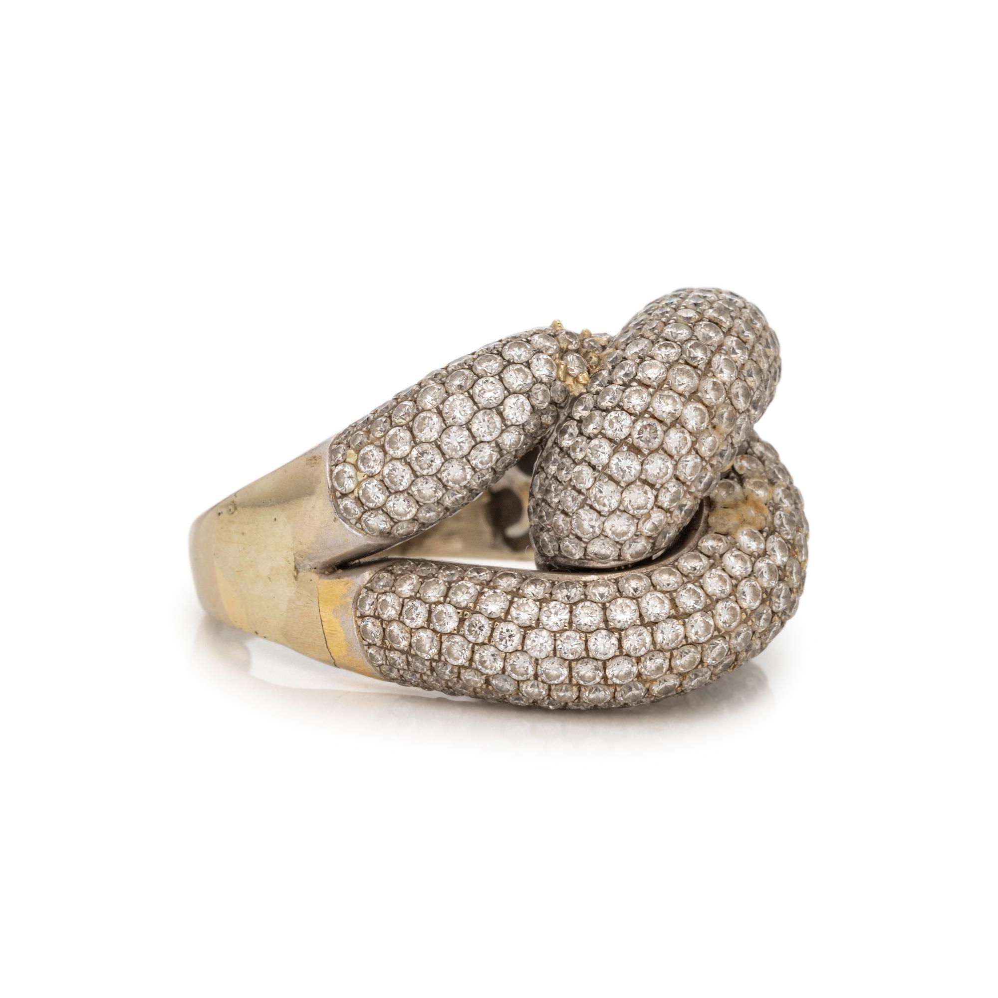 BICOLOR GOLD AND PAVE DIAMOND KNOT RING