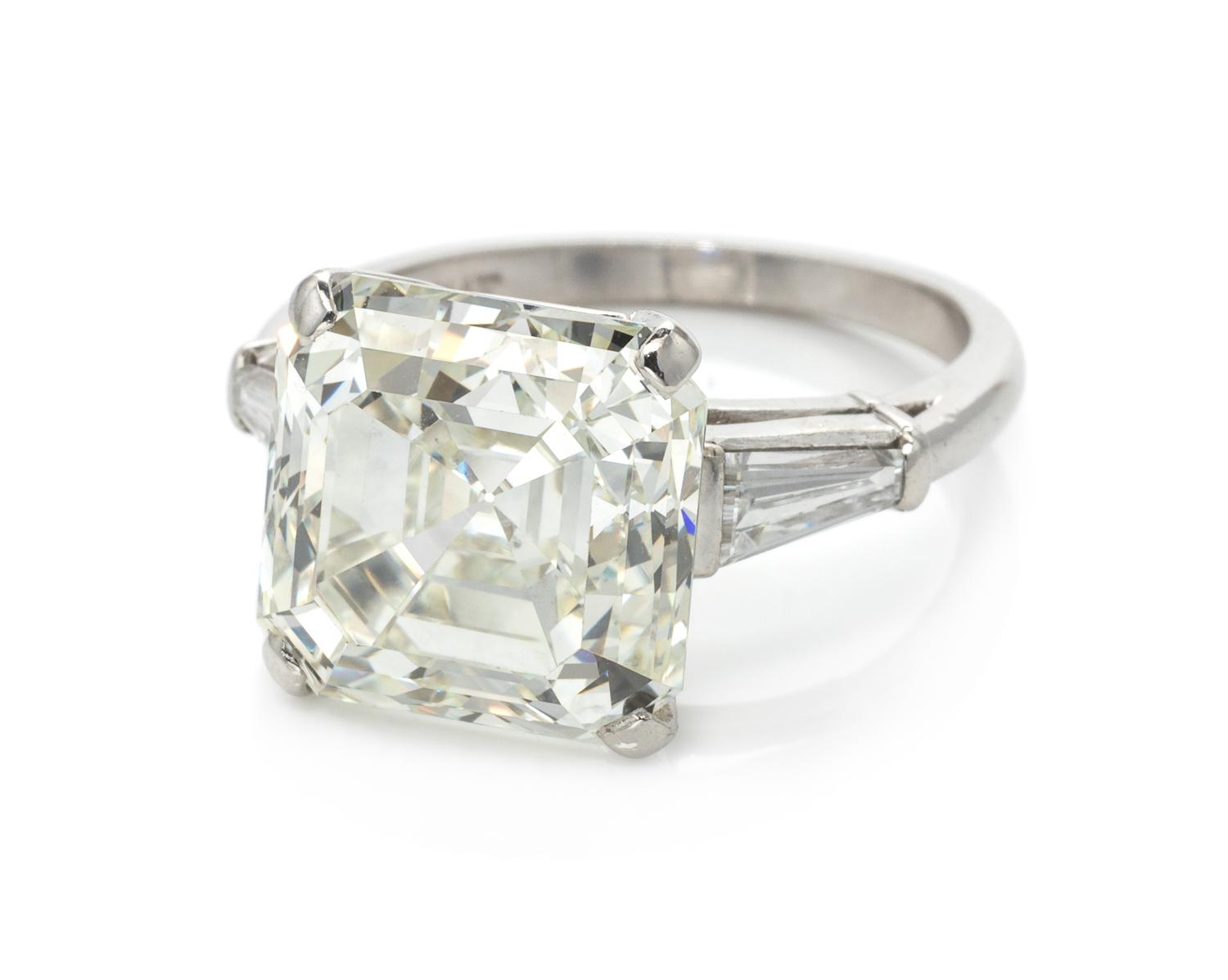 A Platinum and Diamond Ring,