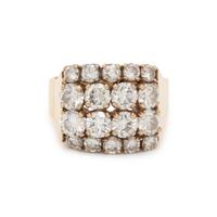 YELLOW GOLD AND DIAMOND RING