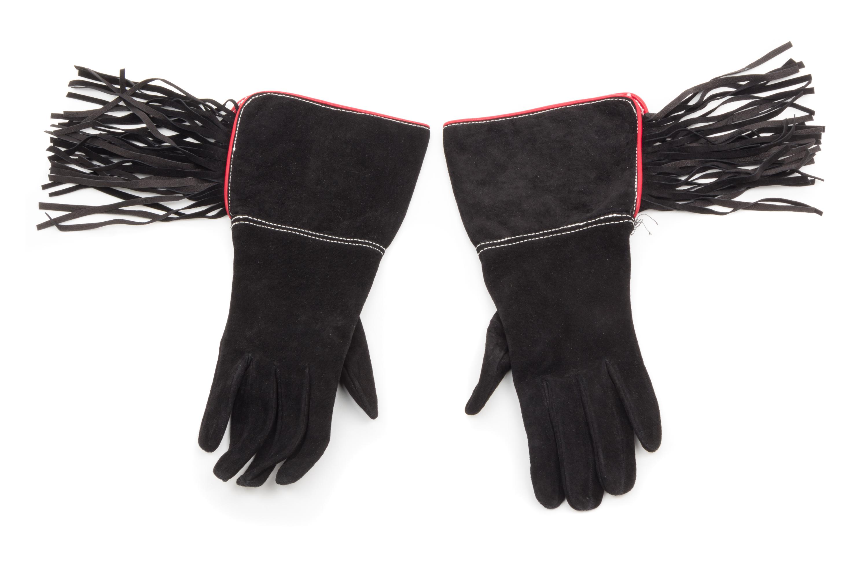 A Pair of Black Leather Gloves , Size 7.