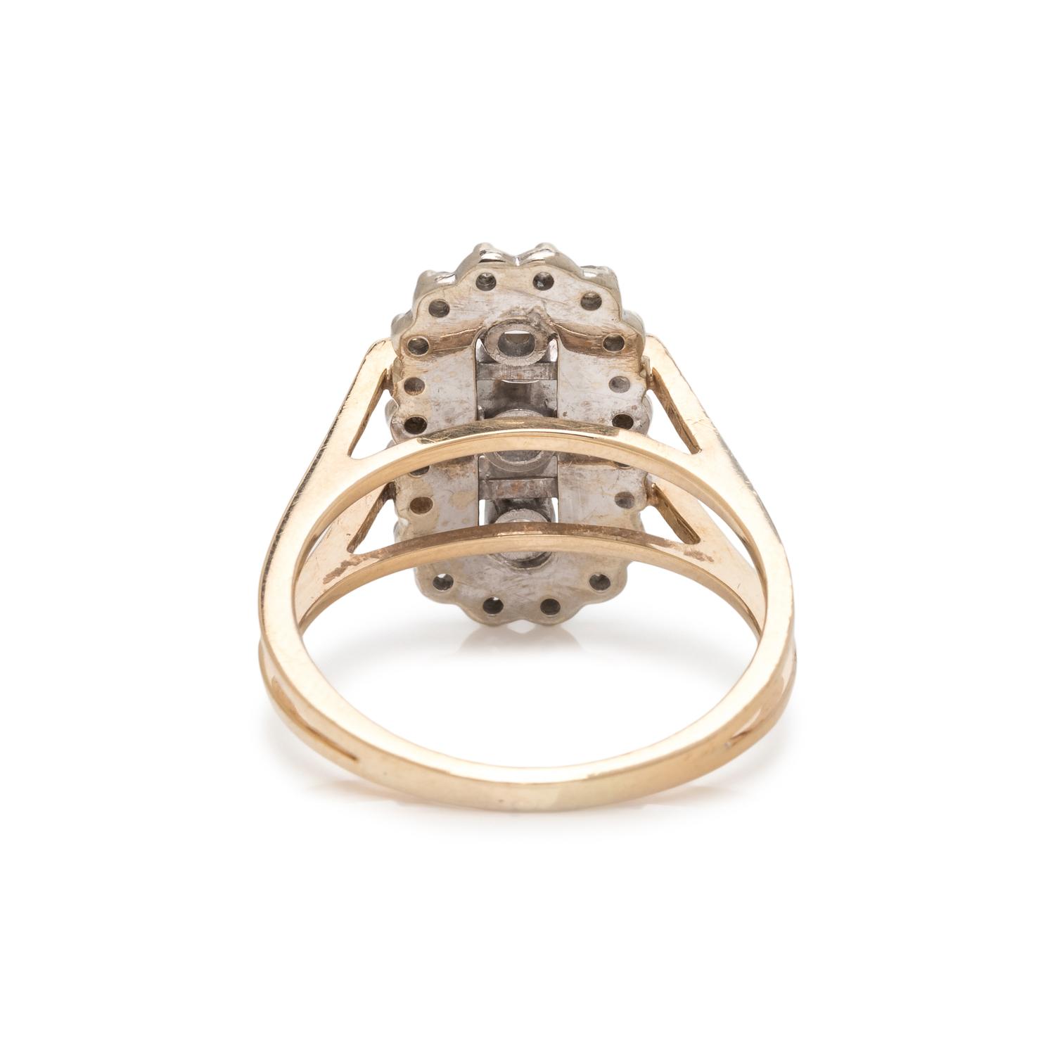 BICOLOR GOLD AND DIAMOND RING