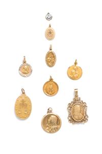 COLLECTION OF YELLOW GOLD RELIGIOUS PENDANTS