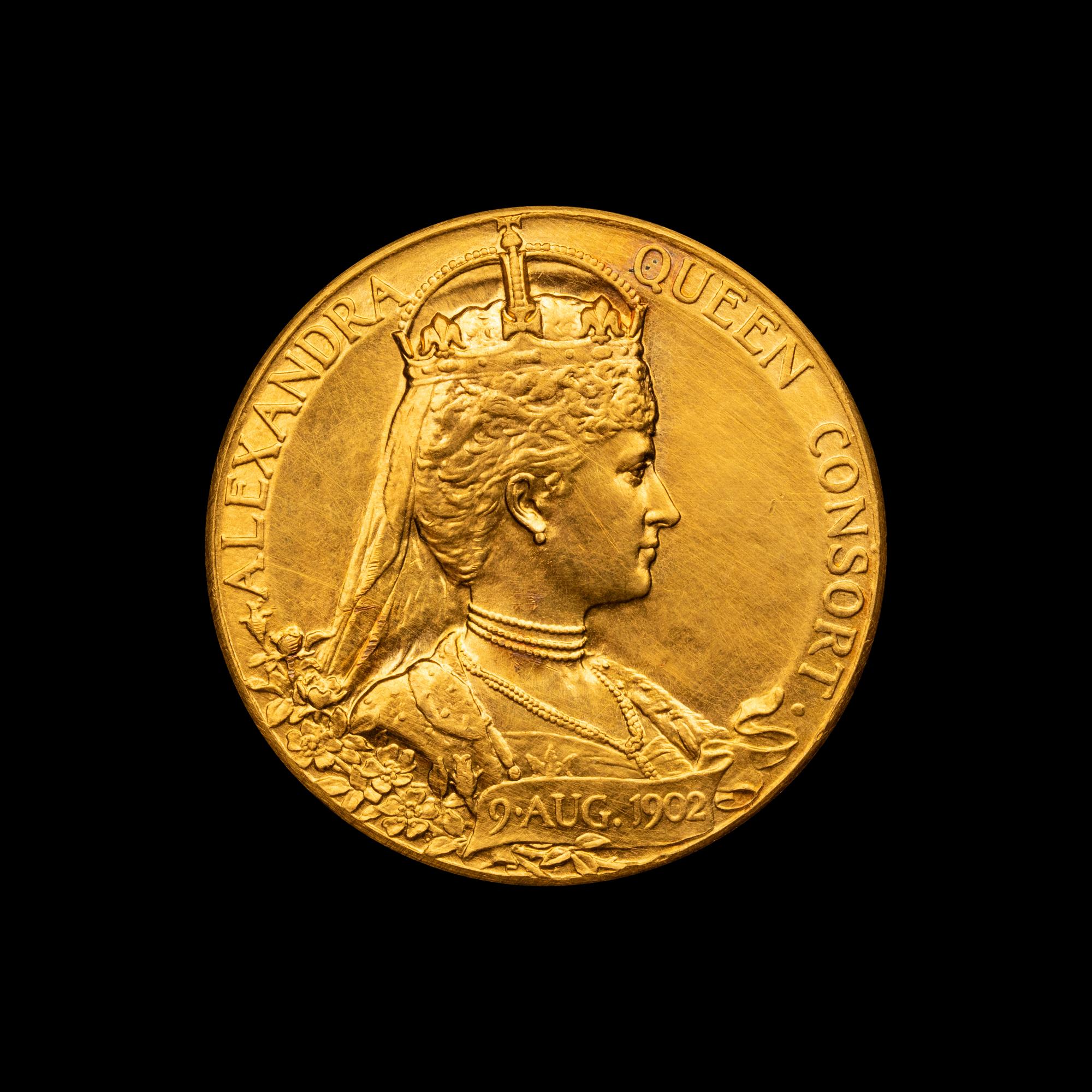 [EXONUMIA] [GREAT BRITAIN] A 1902 Edward VII Coronation Commemorative Gold Medallion (17.1 g, 31mm)