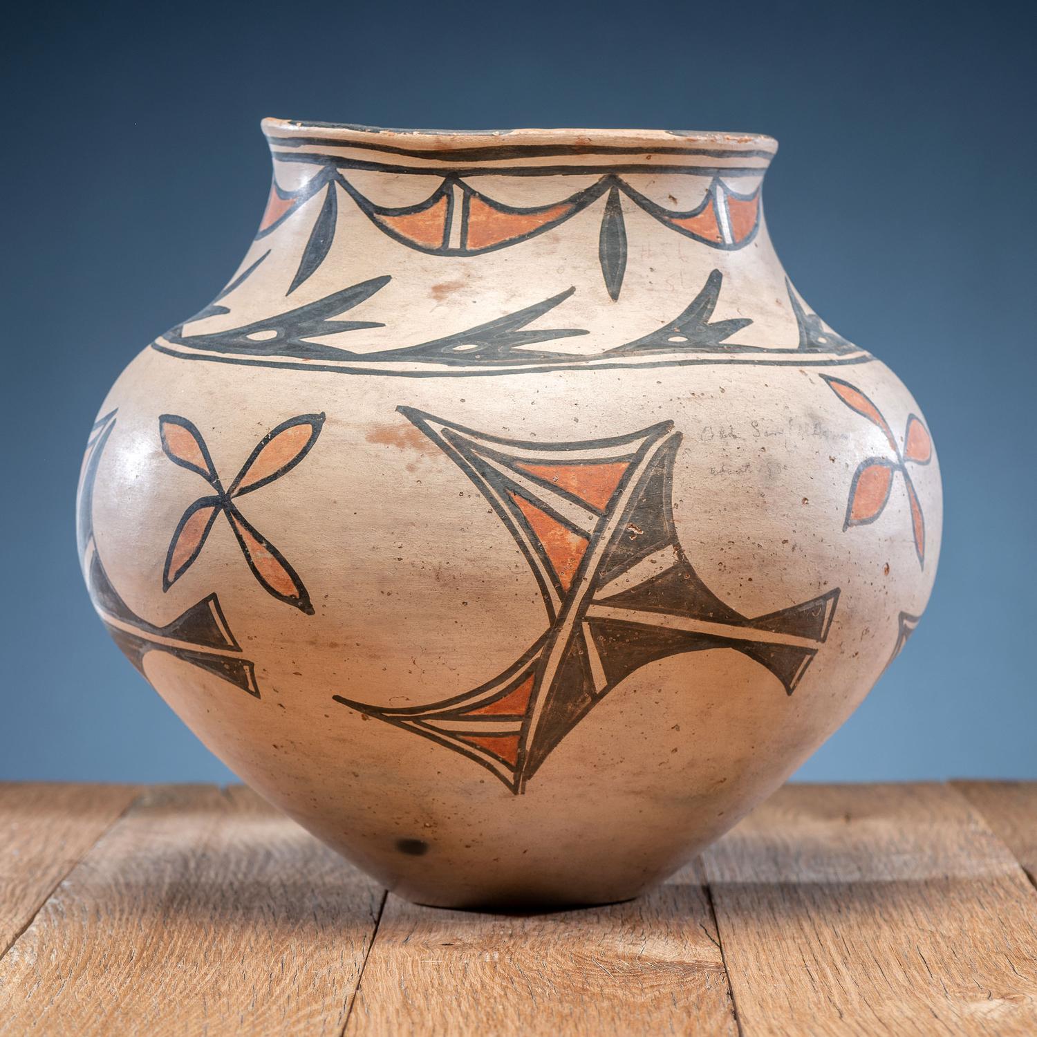 San Ildefonso Polychrome Pottery Olla