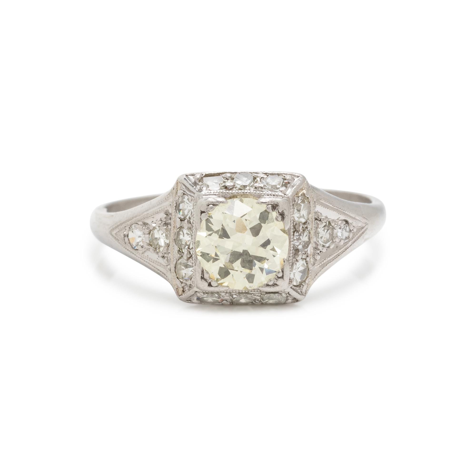 DIAMOND RING