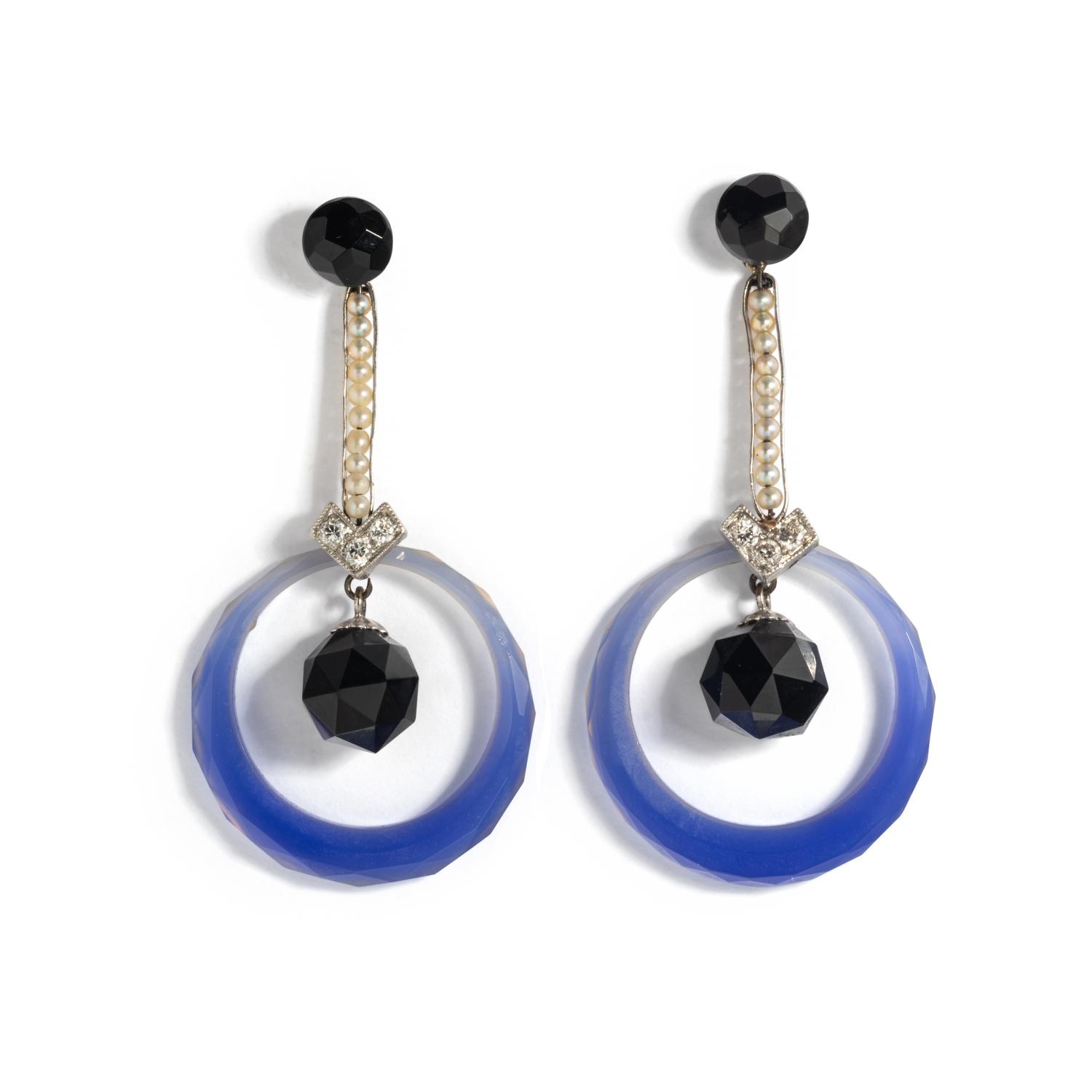 ART DECO, CHALCEDONY, ONYX, DIAMOND AND SEED PEARL EARRINGS