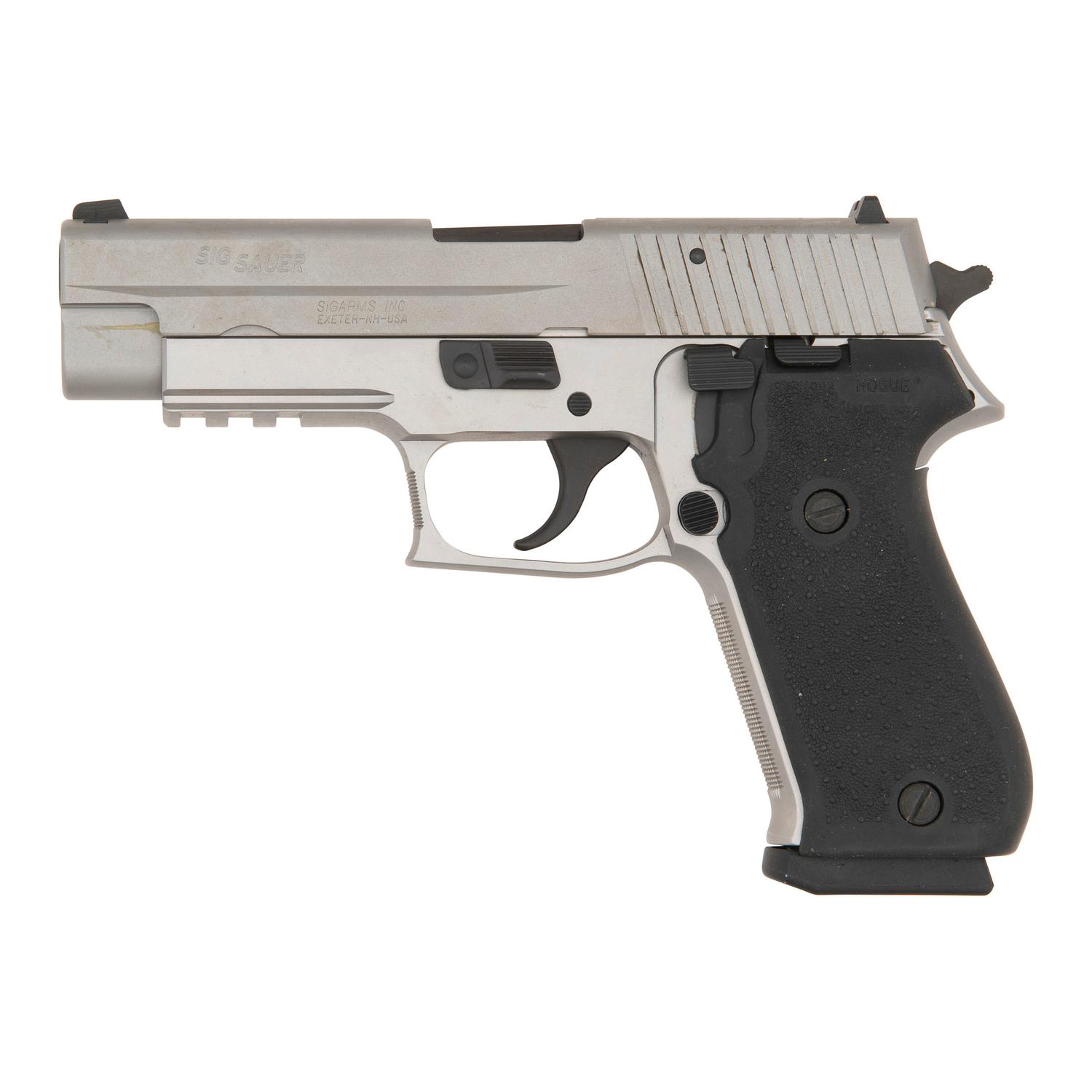 *Sig Sauer P220 Stainless Pistol in Factory Box with Accessories