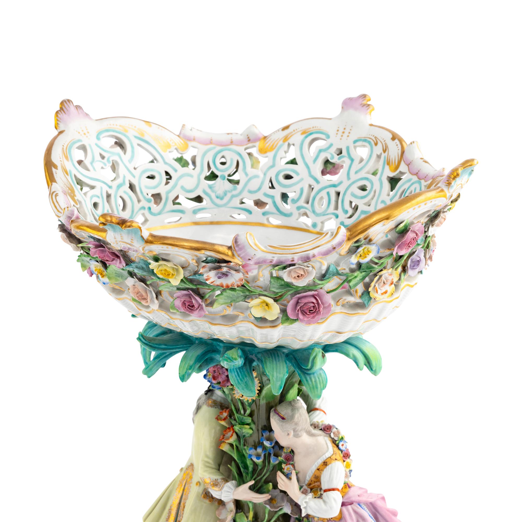 A Pair of Meissen Porcelain Centerpiece Baskets