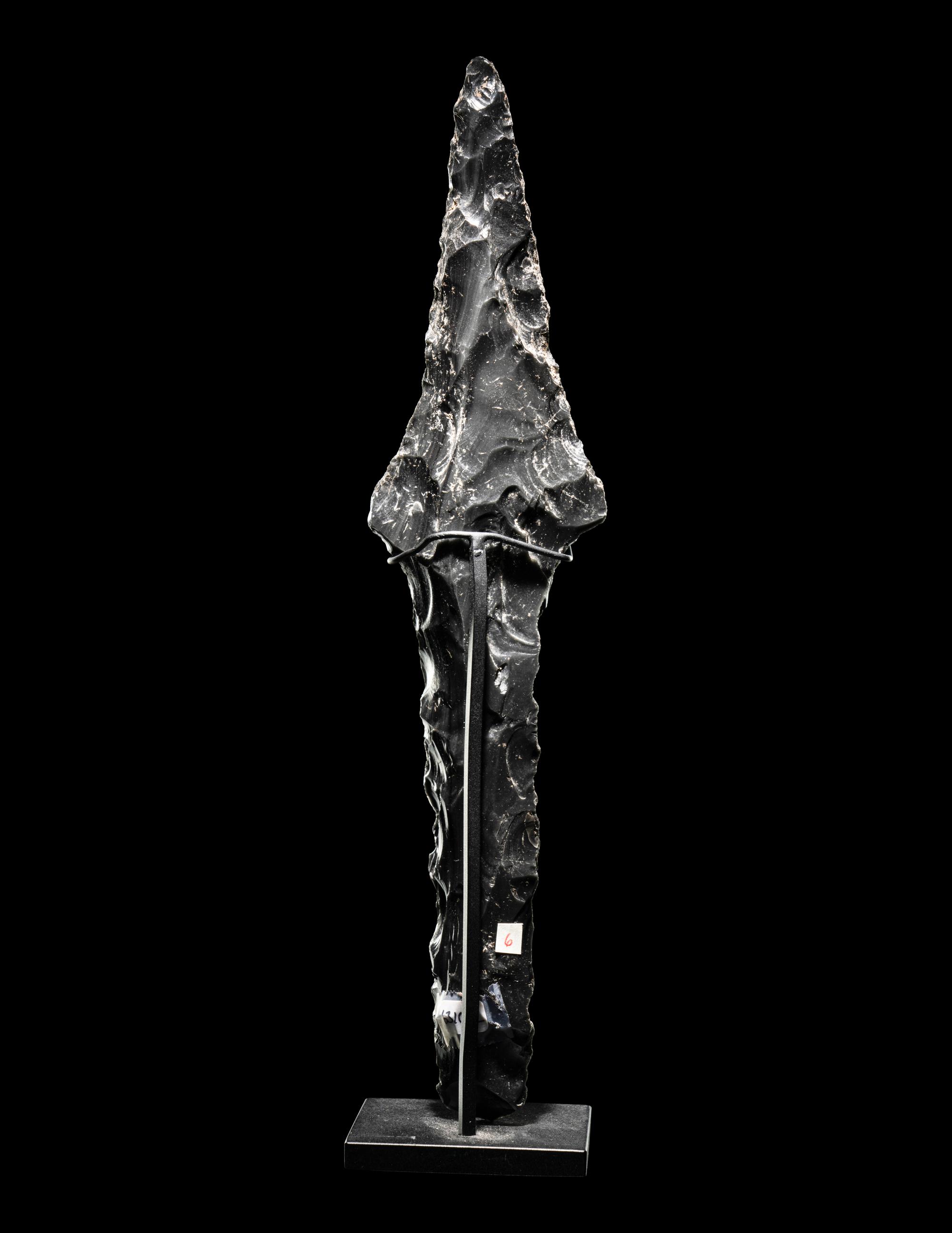 An Aztec Obsidian Eccentric Blade