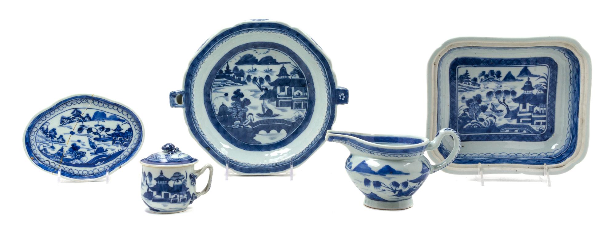 A Group of Canton Export Porcelain Articles Width of widest 10 1/2 inches. — 19TH CENTURY