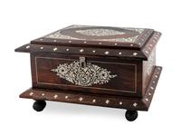 An Anglo-Indian Rosewood Inlaid Covered Box — 19TH CENTURY
