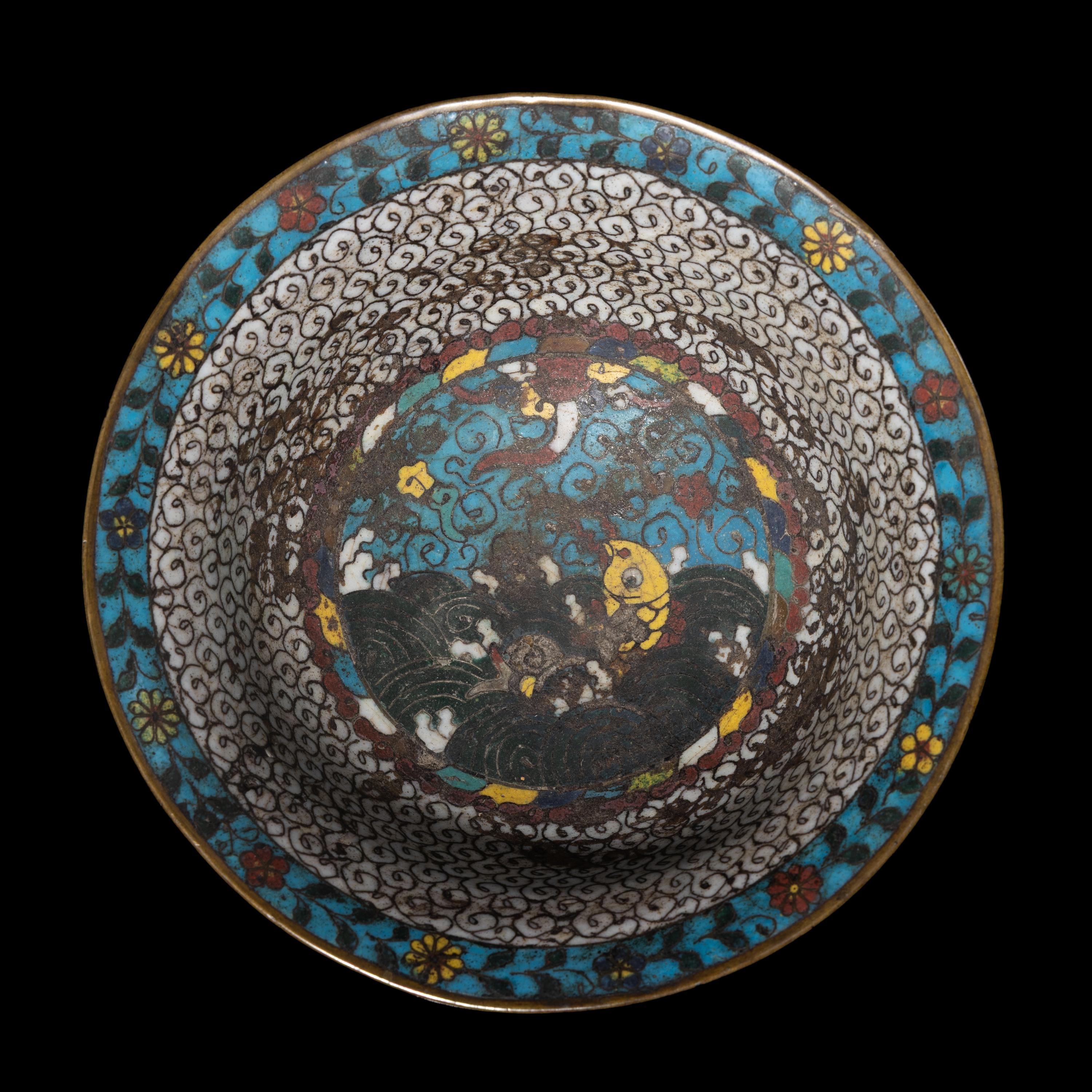A Chinese Cloisonné Enamel Bowl, Late Ming Dynasty-Early Qing Dynasty 明末清初 掐絲琺琅西番蓮紋碗