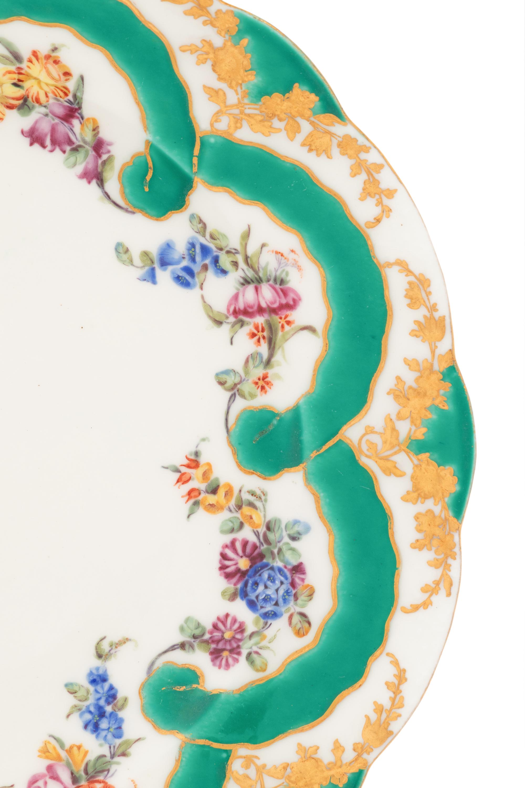A Sèvres Green Ribbon Decorated Porcelain Plate ( Assiette 'à Guirlandes' )