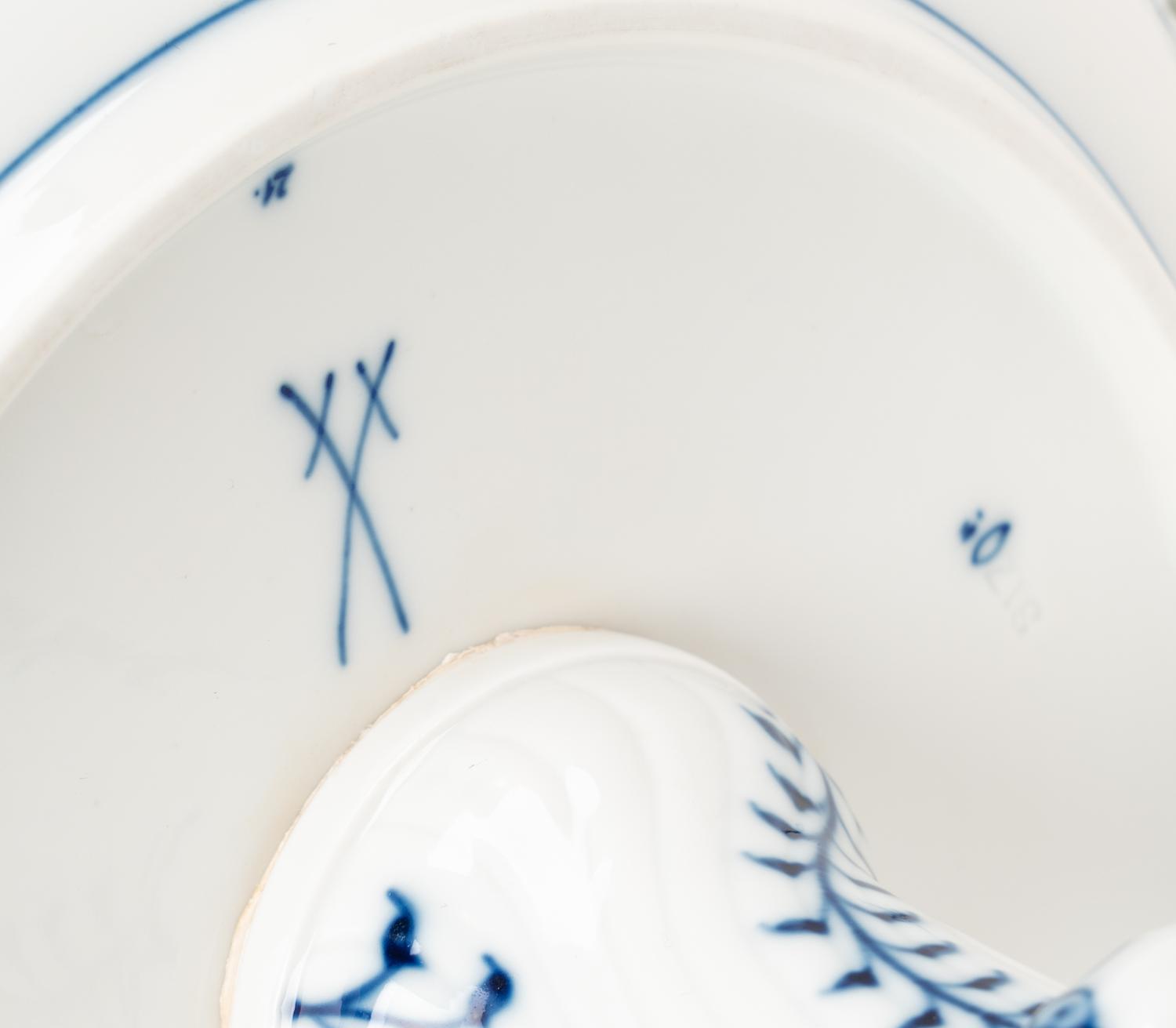 A Meissen Porcelain Sweetmeat Stand