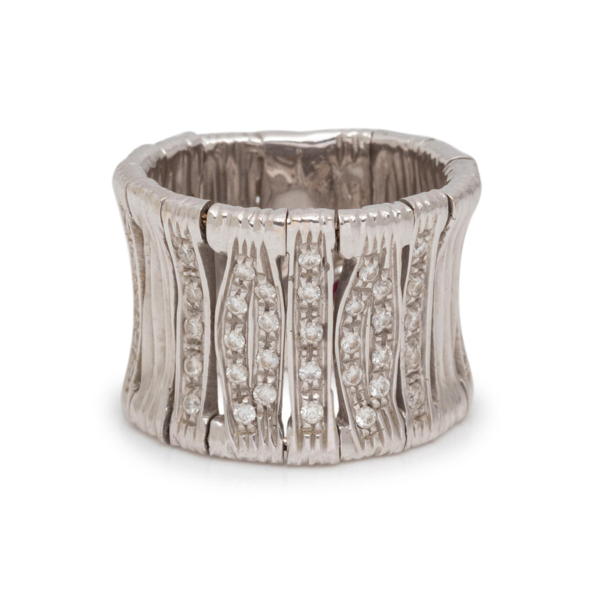 ROBERTO COIN, WHITE GOLD AND DIAMOND 'ELEPHANTINO' RING