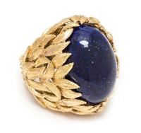 An 18 Karat Yellow Gold and Lapis Lazuli Bombe Ring, Italian, 22.00 dwts.