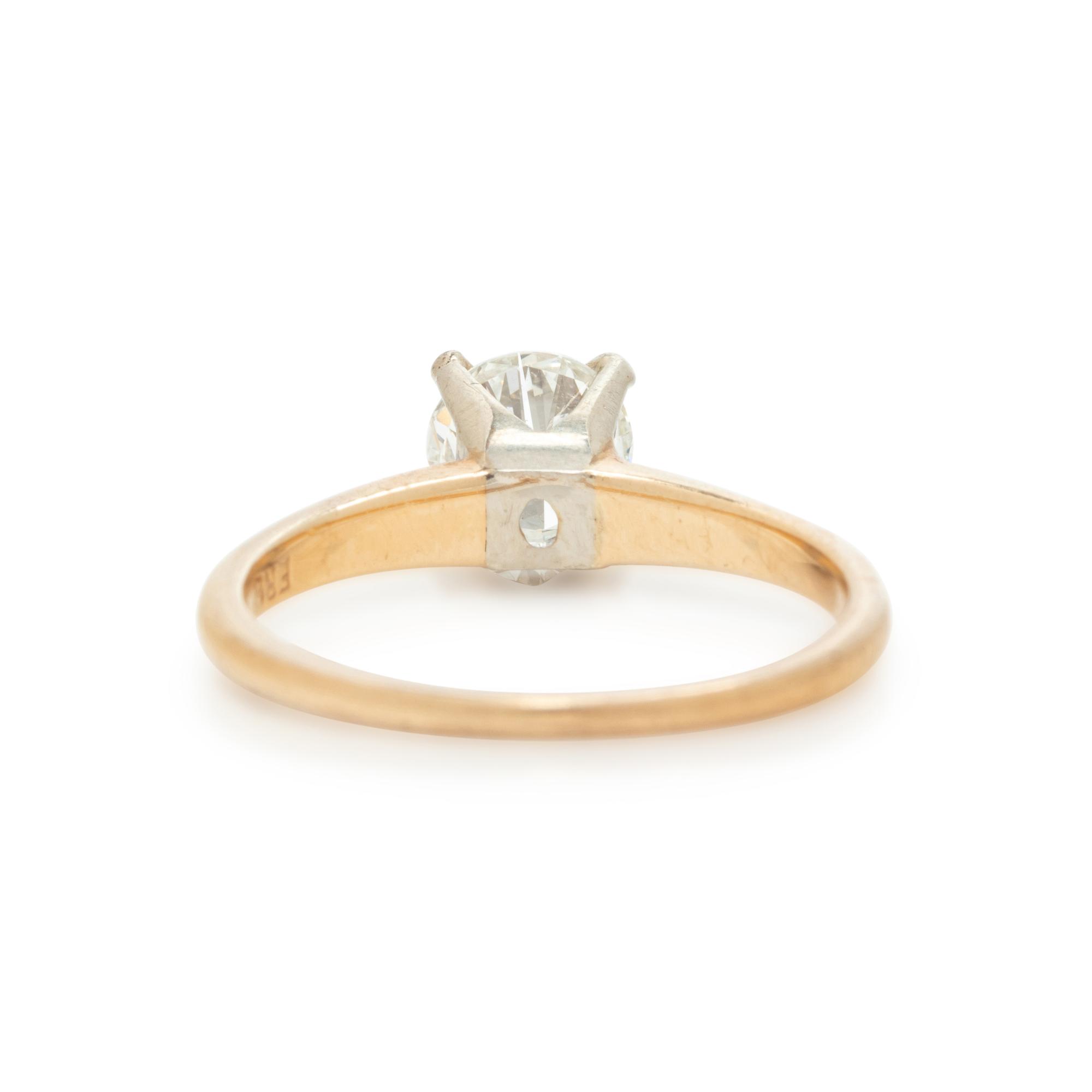 DIAMOND RING