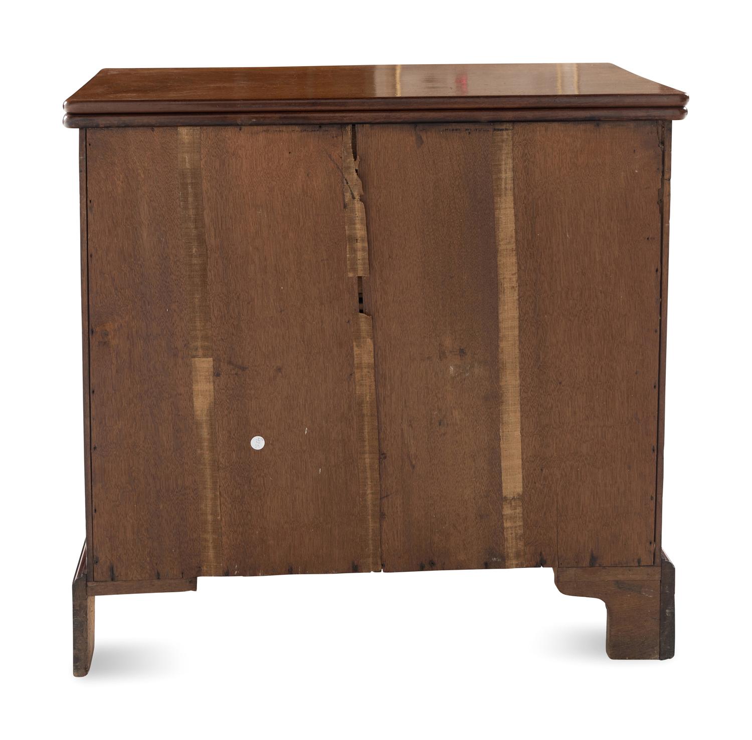 A George III Mahogany Bachelor's Chest