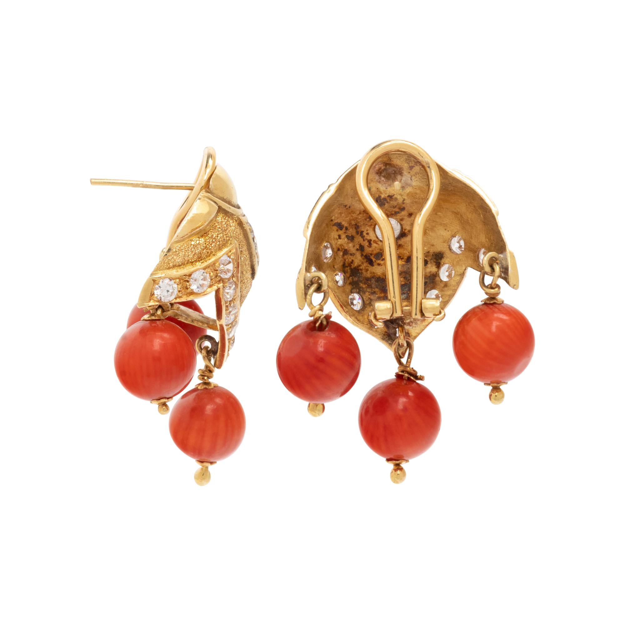 YELLOW GOLD, CORAL AND CUBIC ZIRCONIA EARCLIPS
