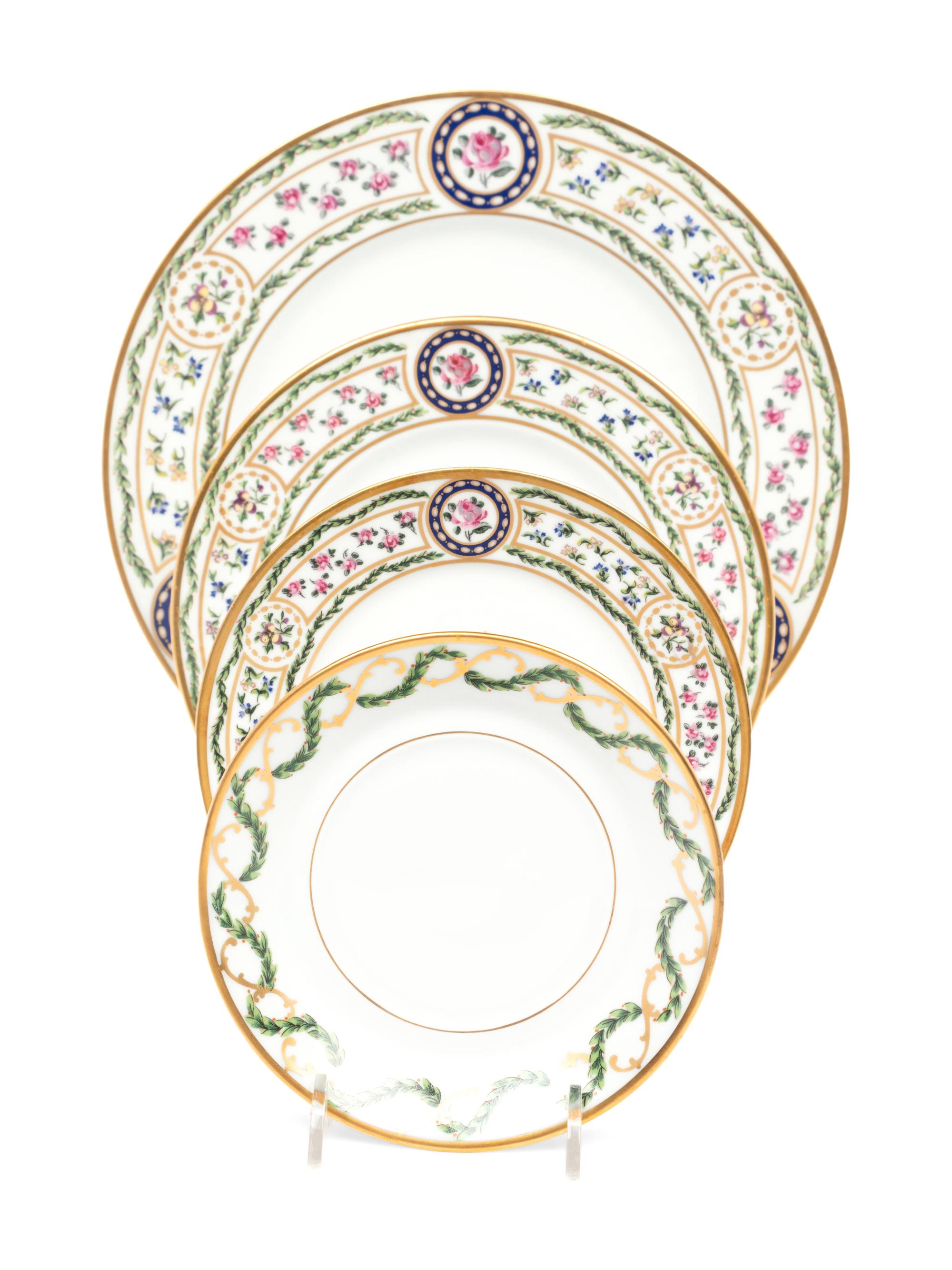 A Haviland Limoges Louveciennes Porcelain Service